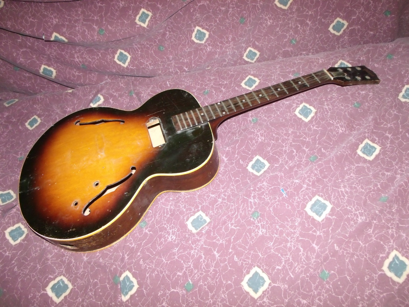 Vintage 1955 Gibson ES-125 Archtop Guitar Project body/neck husk Vintage 1955 Gibson ES-125 Archtop Guitar Project body/neck husk