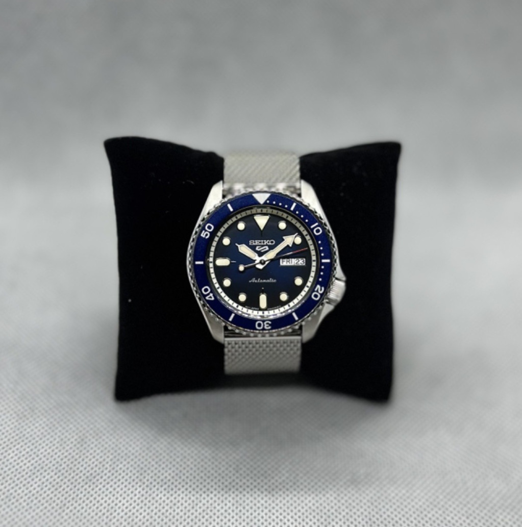 Seiko 5 Sports Blue Men\'s Watch - 4R36A Seiko 5 Sports Blue Men\'s Watch - 4R36A