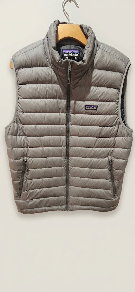 Patagonia Down Sweater Vest Men\'s Large Gray 800 Fill Goose Down Puffer Patagonia Down Sweater Vest Men\'s Large Gray 800 Fill Goose Down Puffer