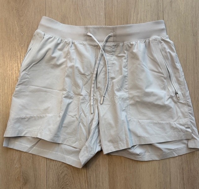Lululemon License to Train Short 5\ Lululemon License to Train Short 5\