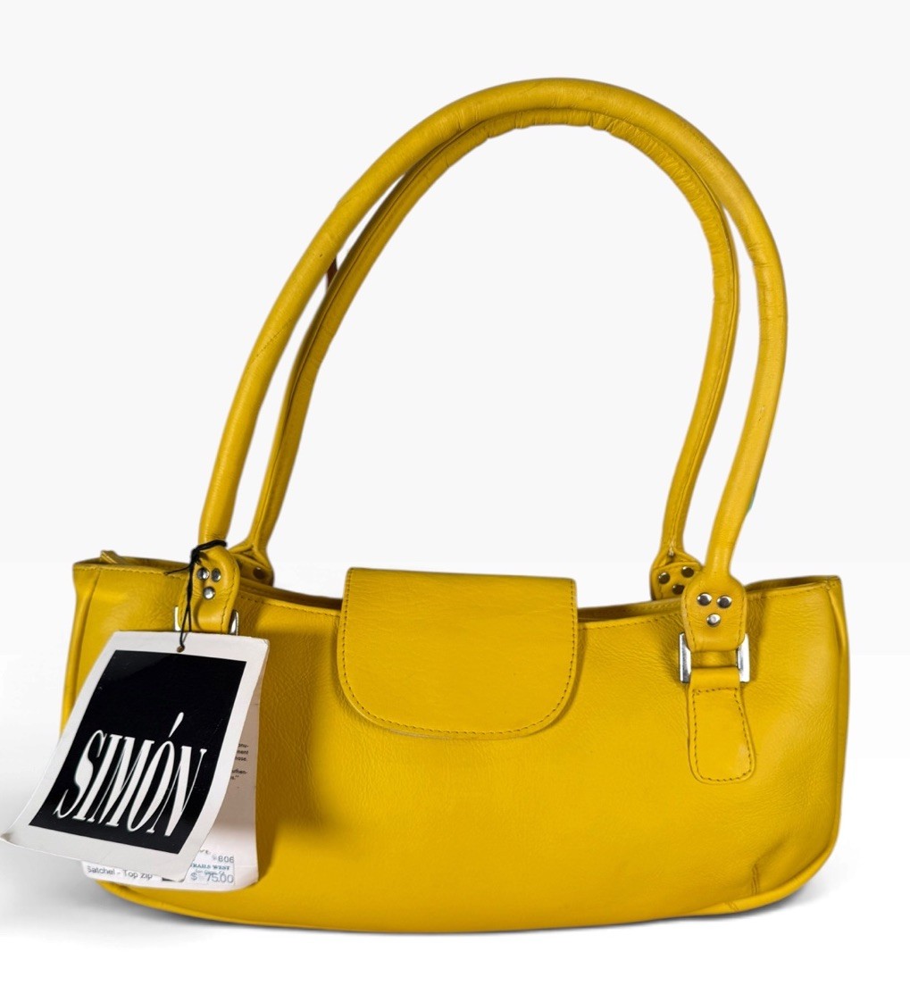 Vintage 1990s 2000s Y2K Banana Yellow Leather East West Purse Shoulder Bag