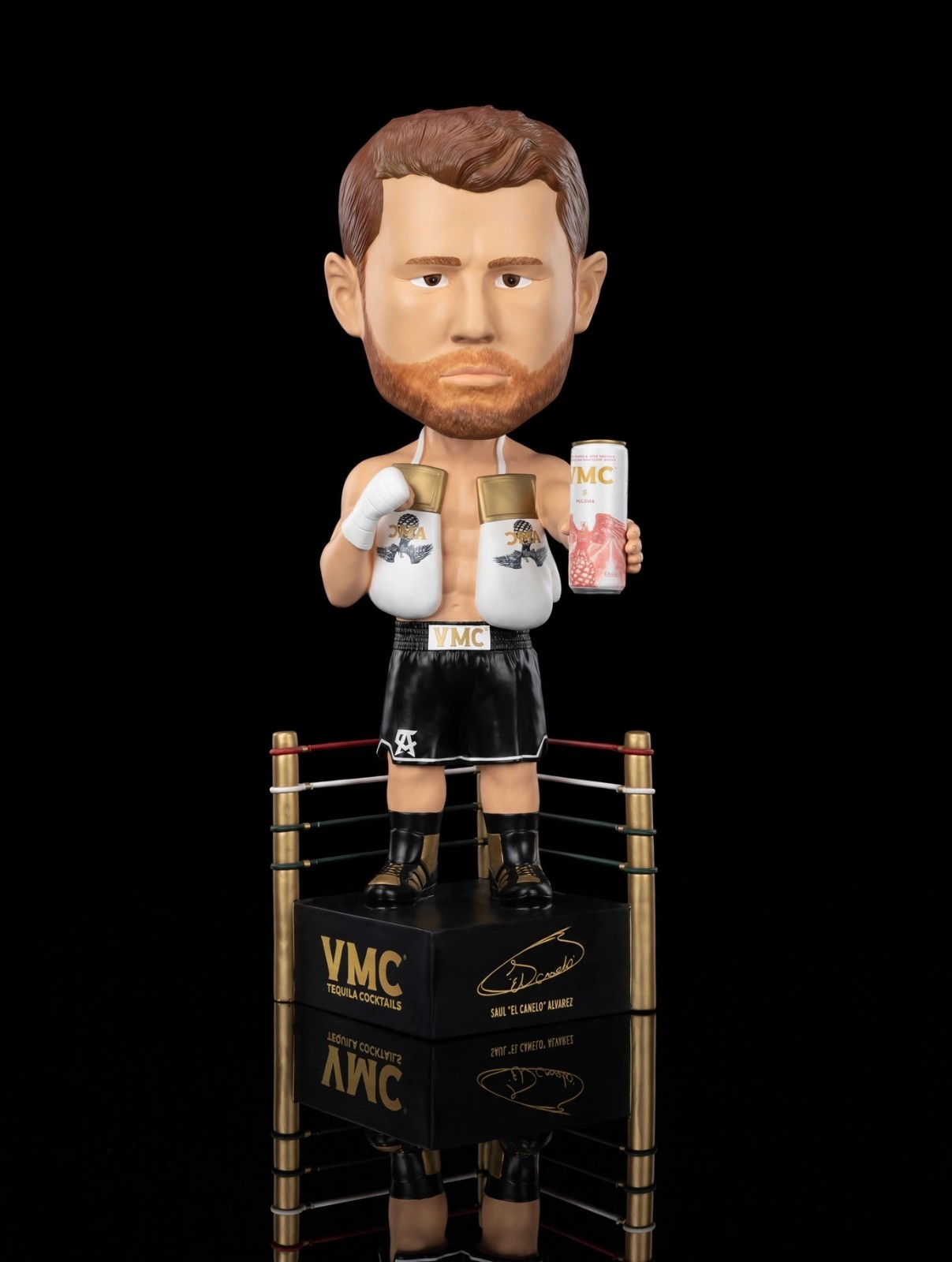 Saul Canelo Alvarez VMC Promotional Bubblehead Display (44 Saul Canelo Alvarez VMC Promotional Bubblehead Display (44