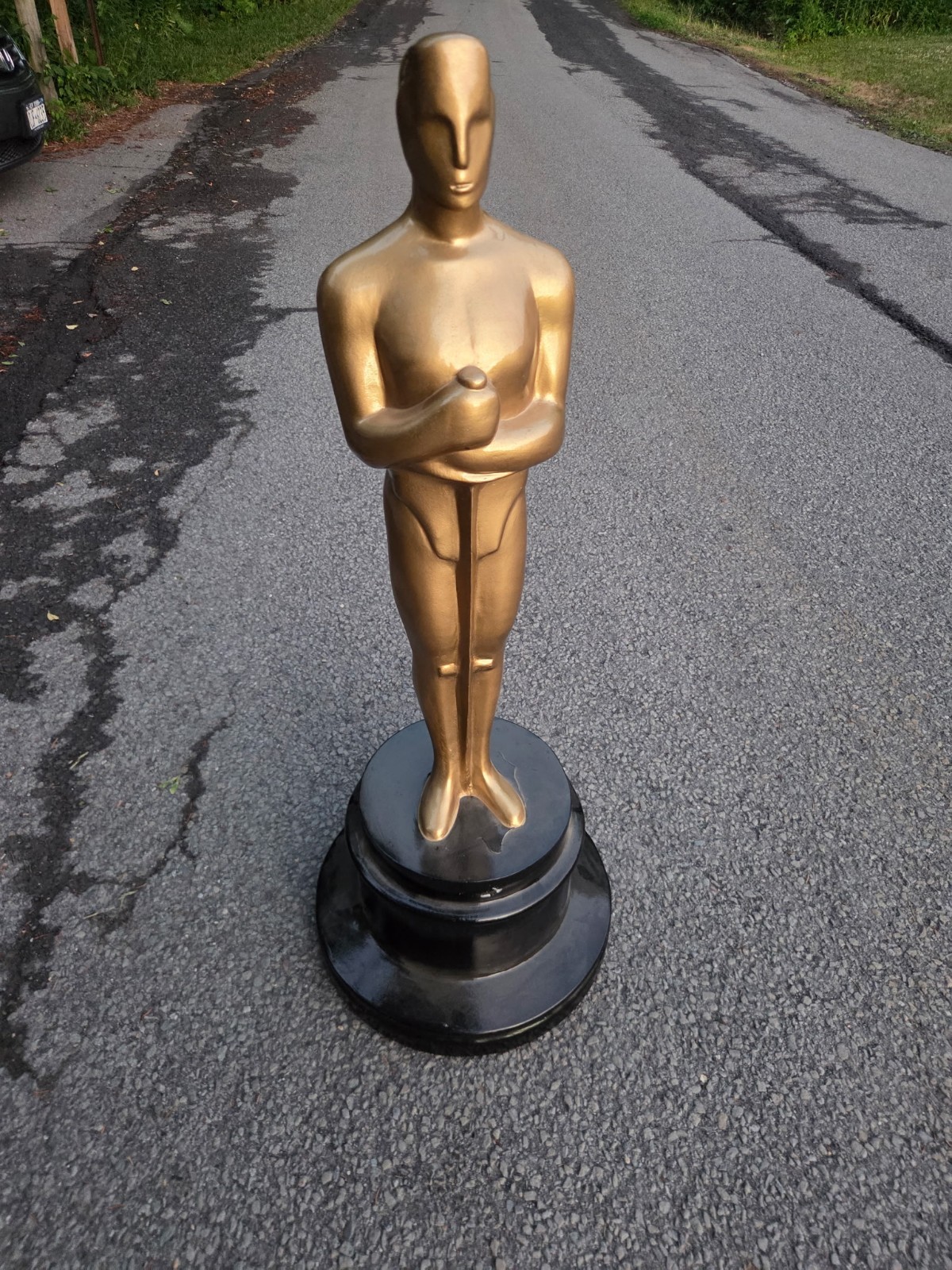 Oscar Award, GIANT Statue, 4 Foot Tall, Uber Rare Oscar Award, GIANT Statue, 4 Foot Tall, Uber Rare
