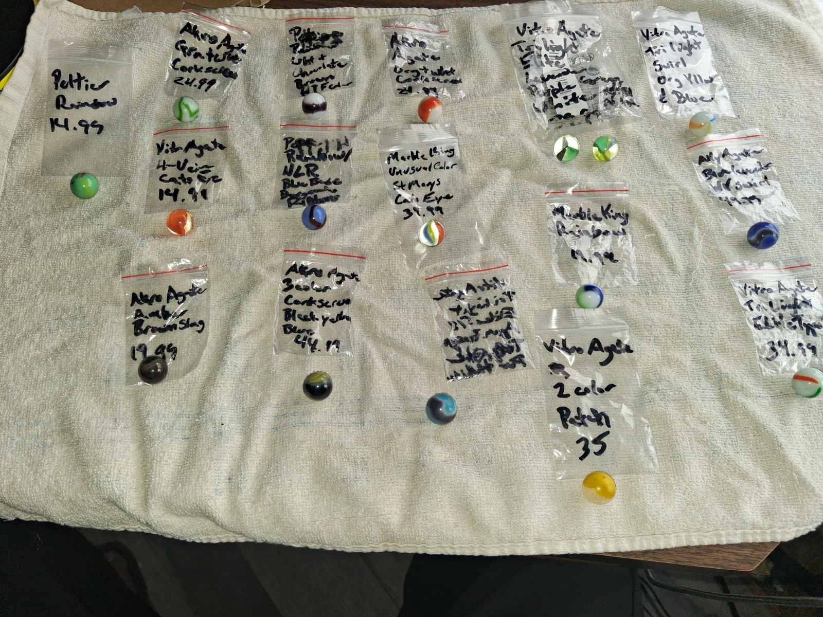 Lot 12: RARE VINTAGE Marbles Lot 12: RARE VINTAGE Marbles