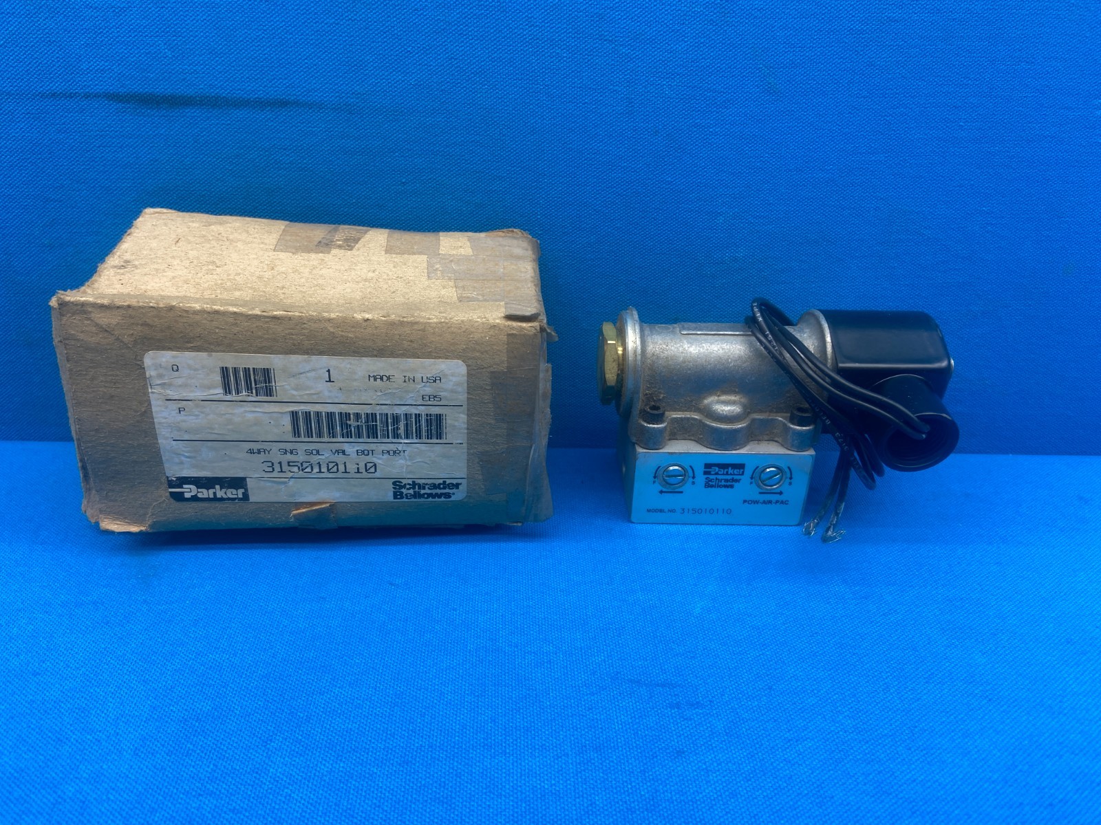 Parker 315010110 Pilot Multi-Purpose Solenoid Valve 4 Way 120/60 11W Parker 315010110 Pilot Multi-Purpose Solenoid Valve 4 Way 120/60 11W