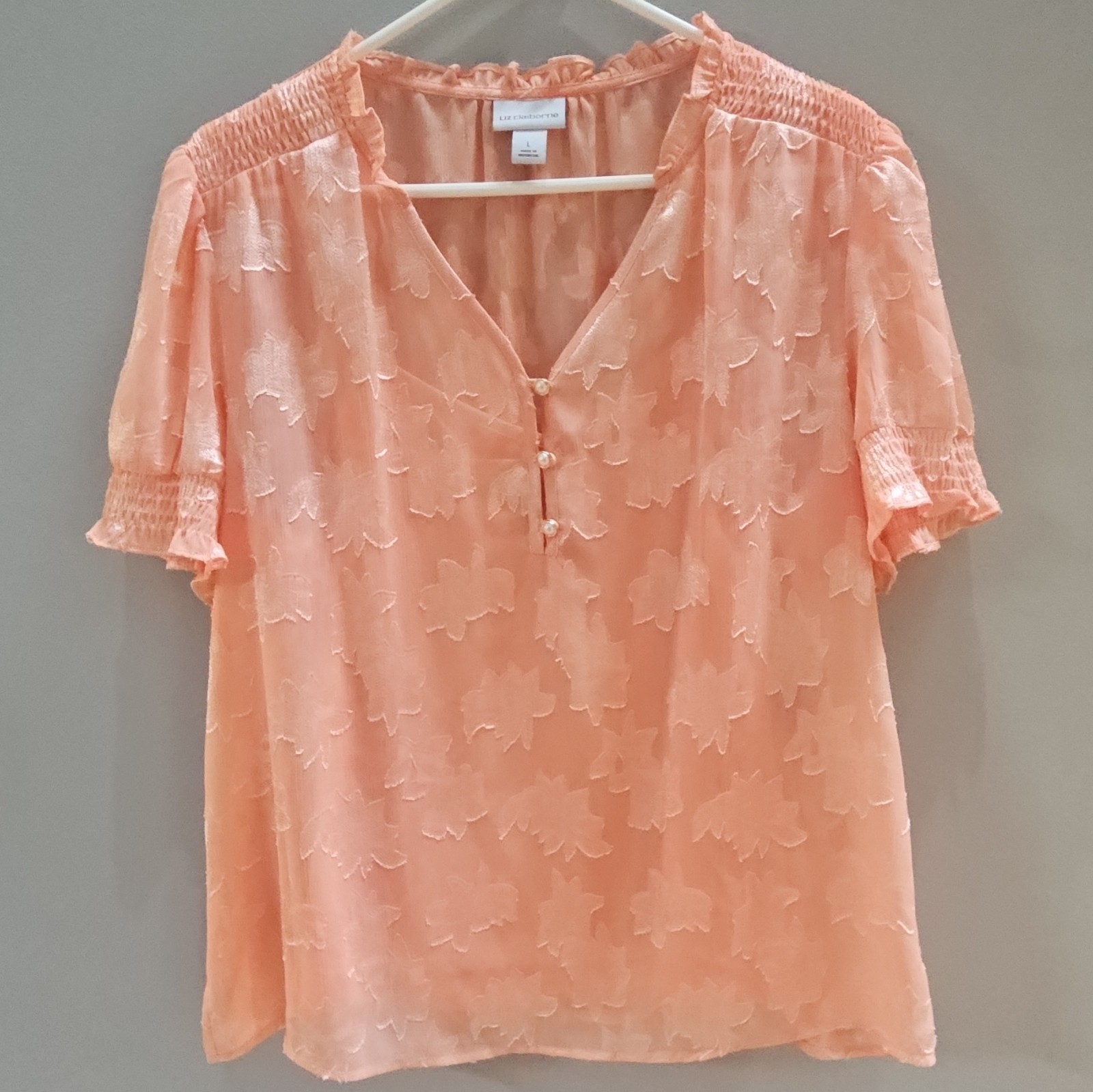 Liz Claiborne NWT L Large Papaya Punch Coral Pink Ruffle Neck Floral Blouse Liz Claiborne NWT L Large Papaya Punch Coral Pink Ruffle Neck Floral Blouse