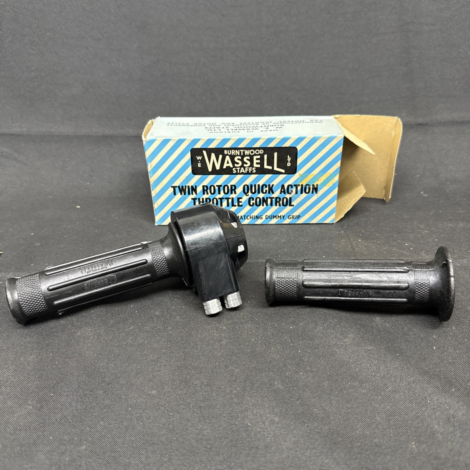 Wassell Motorcycle Throttle Grips TG28 7/8 Wassell Motorcycle Throttle Grips TG28 7/8