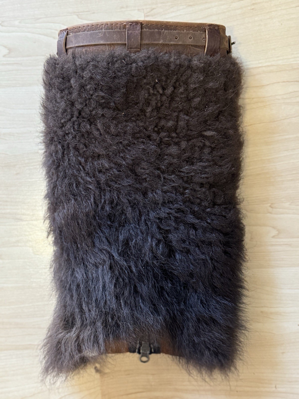 HAND MADE AUTHENTIC BUFFALO FUR CHAPS HAND MADE AUTHENTIC BUFFALO FUR CHAPS