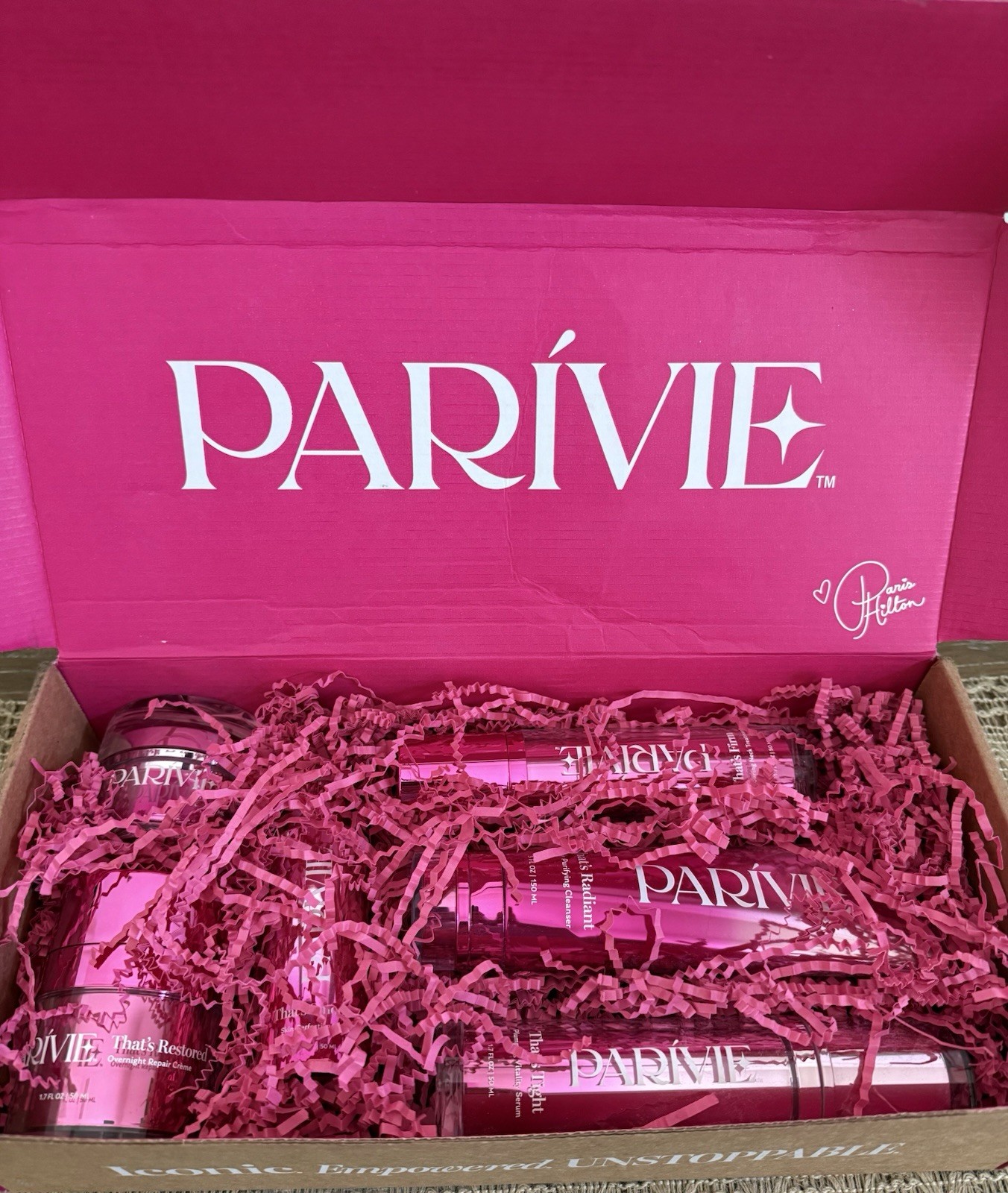 $450 MSRP Paris Hilton Parivie 6 Piece Skin Care Set - Full Size Products New 