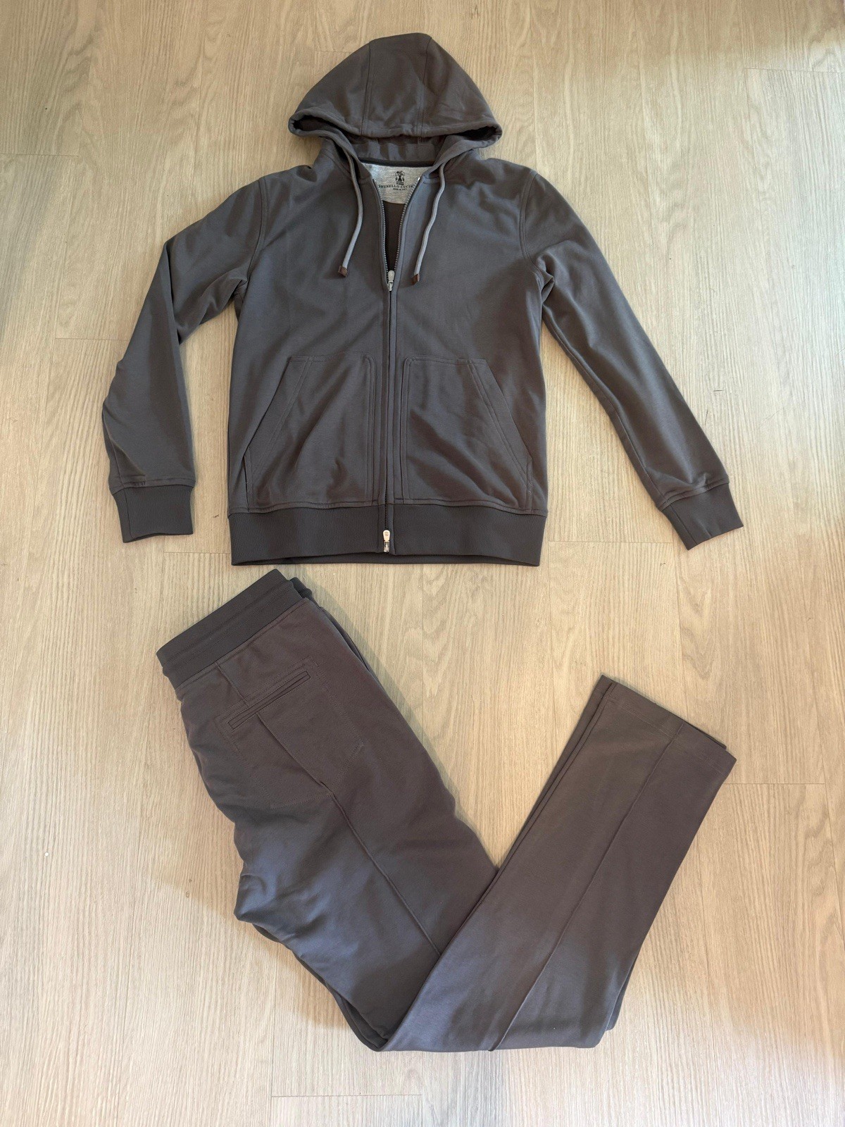 Brunello Cucinelli Mens Hoodie Jogger Set Size 52 Graphite 100 Cotton It G1N Brunello Cucinelli Mens Hoodie Jogger Set Size 52 Graphite 100 Cotton It G1N