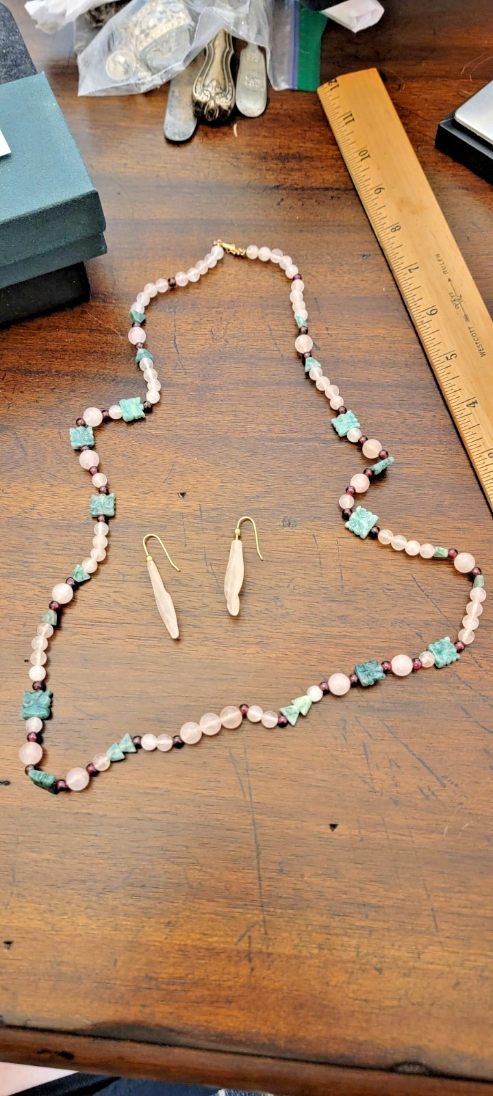 VTG RLM Rose Quartz Aventurine Necklace/ Earrings Set Carved Stone 14K Gold 210