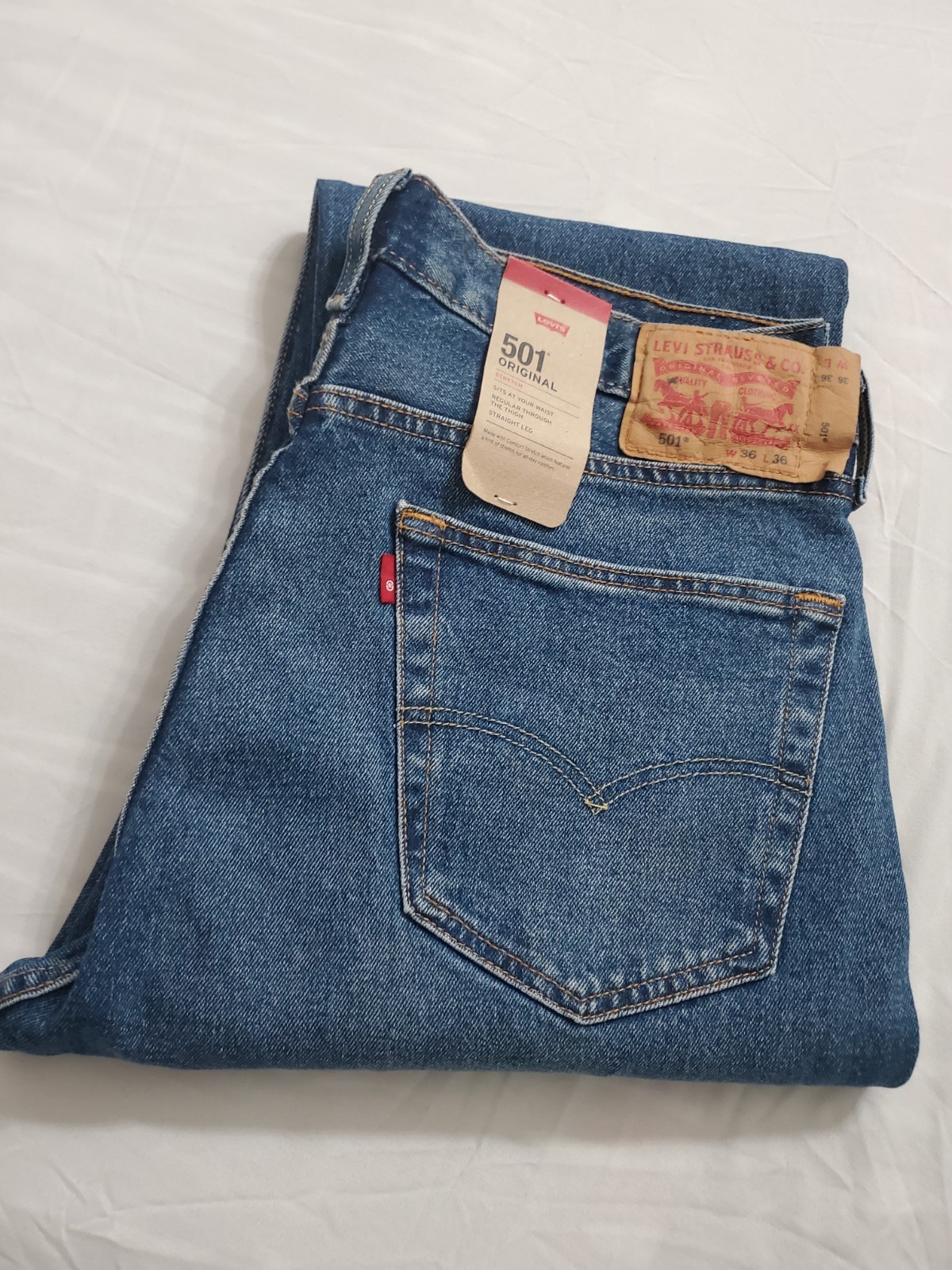Levi\'s 501 Men\'s Jeans 36x36 Blue Denim Straight Leg Levi\'s 501 Men\'s Jeans 36x36 Blue Denim Straight Leg