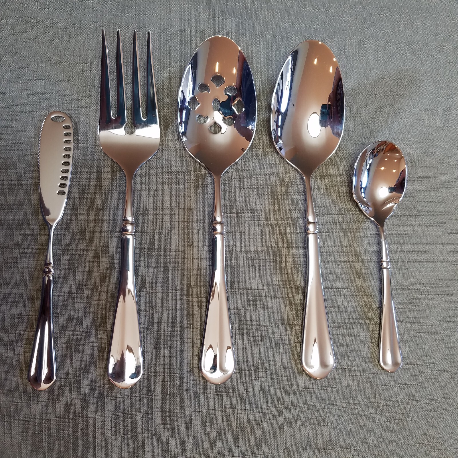 Mikasa FRENCH COUNTRYSIDE 5-Piece Serving Set Glossy Stainless Steel NEW