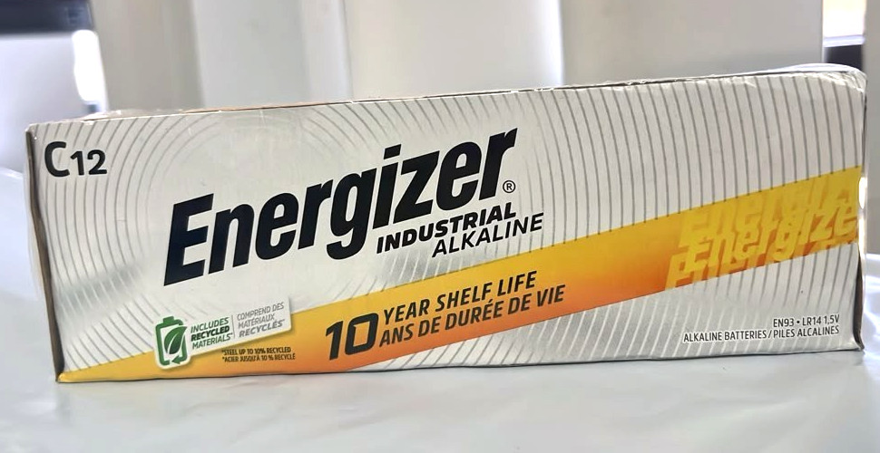Energizer EN93 Industrial Alkaline Batteries, C12 Batteries/Box, EXP. 12/2035 Energizer EN93 Industrial Alkaline Batteries, C12 Batteries/Box, EXP. 12/2035