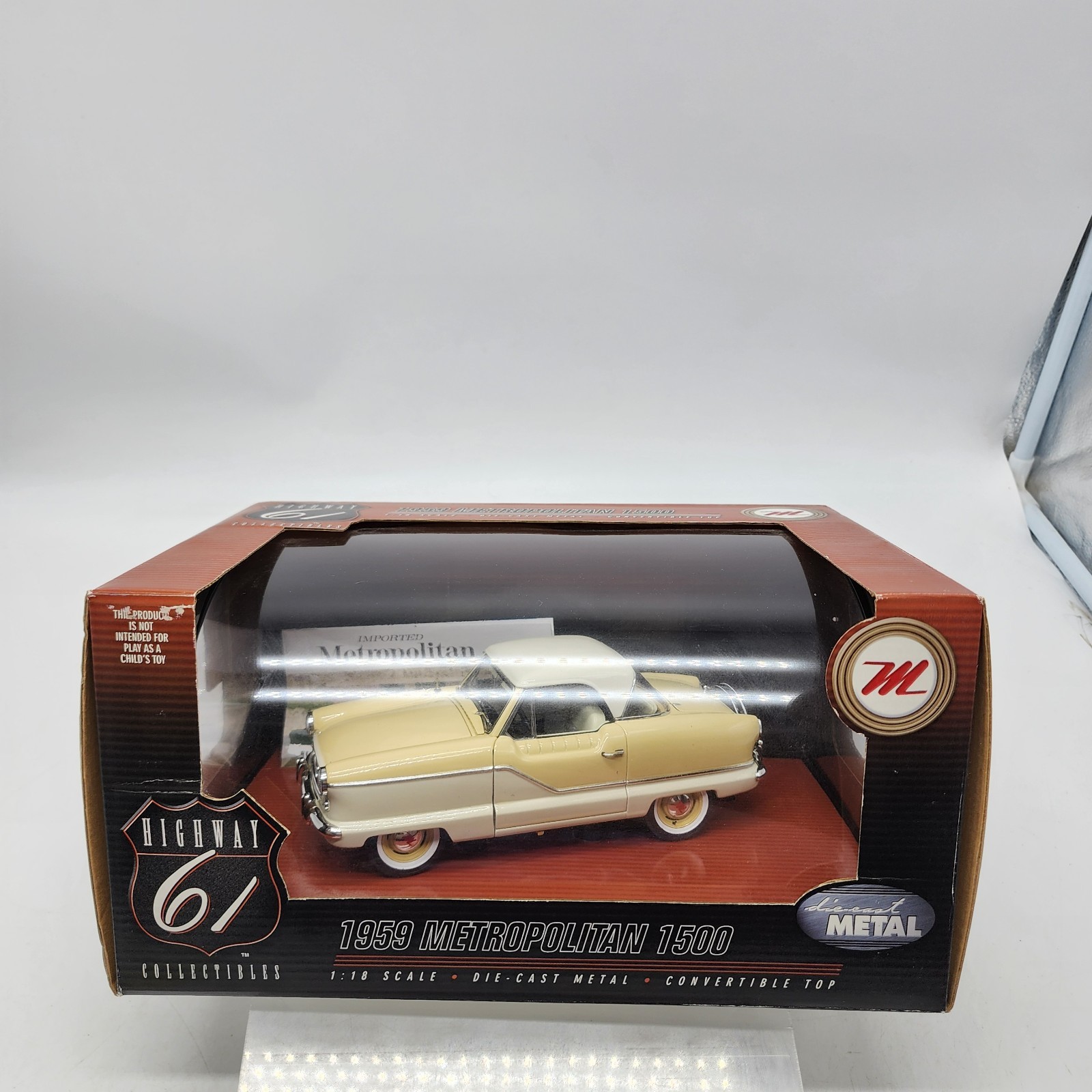 DEFECTIVE 13Z ERTL Highway 61 Diecast 118 1959 Metropolitan 1500 Yellow G3D DEFECTIVE 13Z ERTL Highway 61 Diecast 118 1959 Metropolitan 1500 Yellow G3D