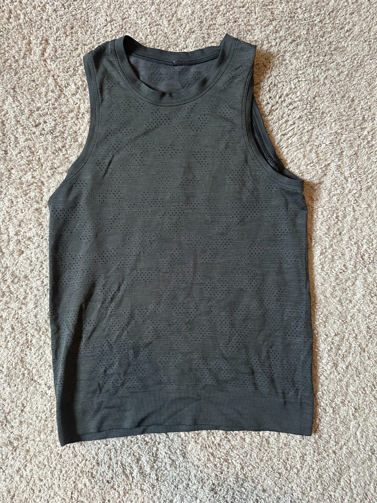 Lululemon Breeze By Muscle Tank Polar Spots Lunar Rock Graphite Grey No Tag Lululemon Breeze By Muscle Tank Polar Spots Lunar Rock Graphite Grey No Tag