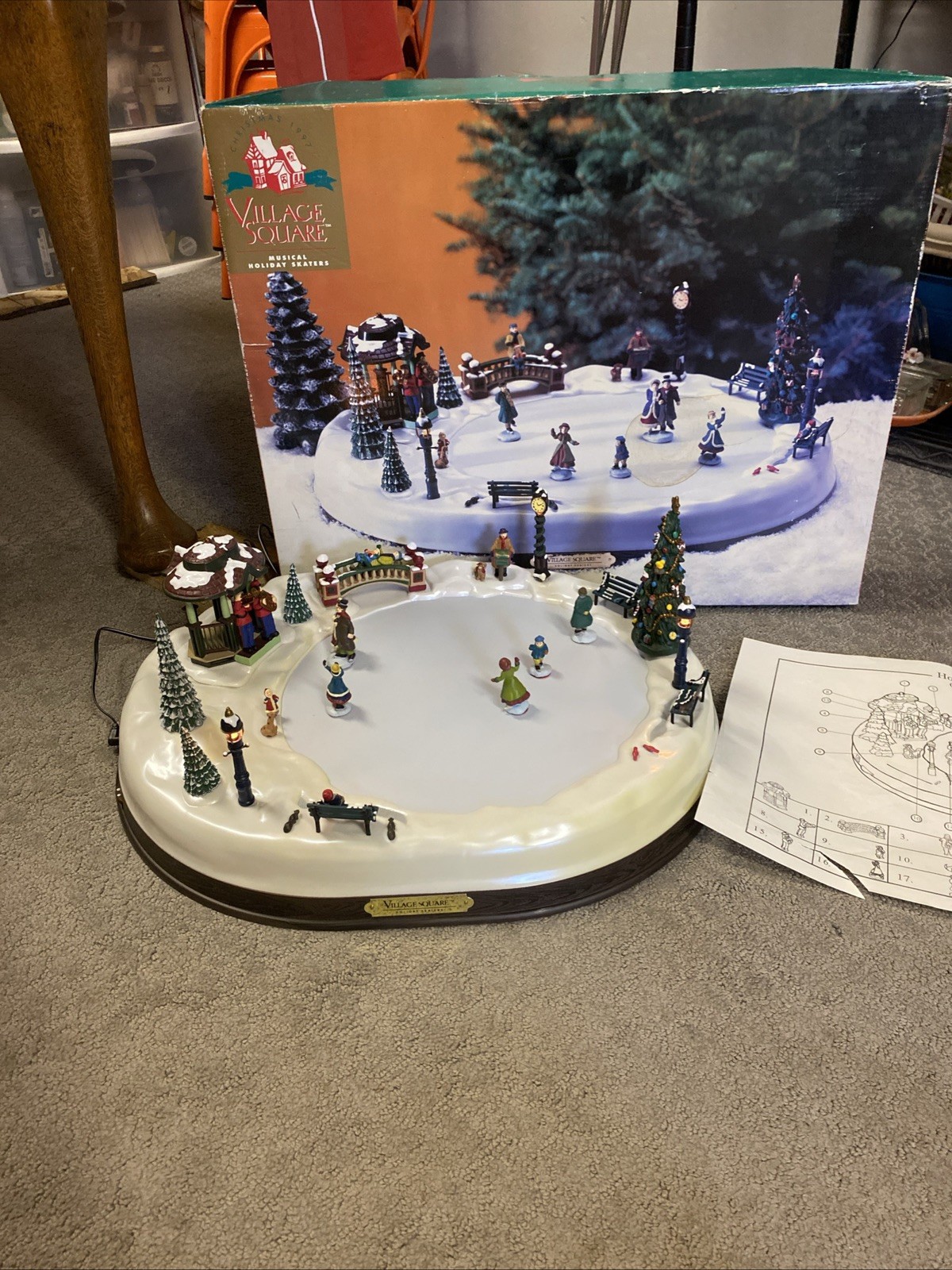 Mr. Christmas Holiday Skaters Victorian Ice Skating Rink VTG 100% Complete WORKS Mr. Christmas Holiday Skaters Victorian Ice Skating Rink VTG 100% Complete WORKS