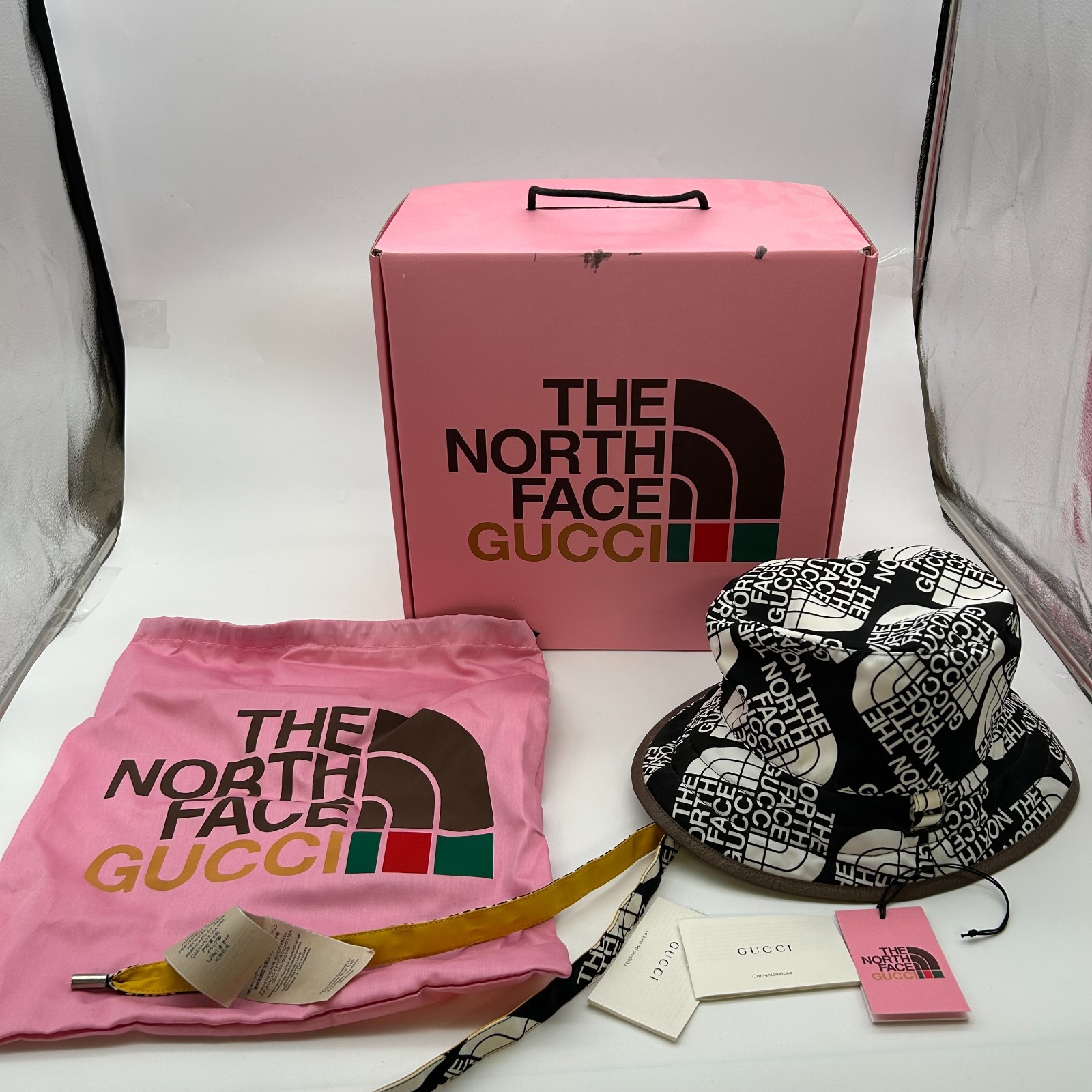 Gucci x The North Face Reversible Bucket Hat Yellow Black Monogram L 59cm - NWT Gucci x The North Face Reversible Bucket Hat Yellow Black Monogram L 59cm - NWT