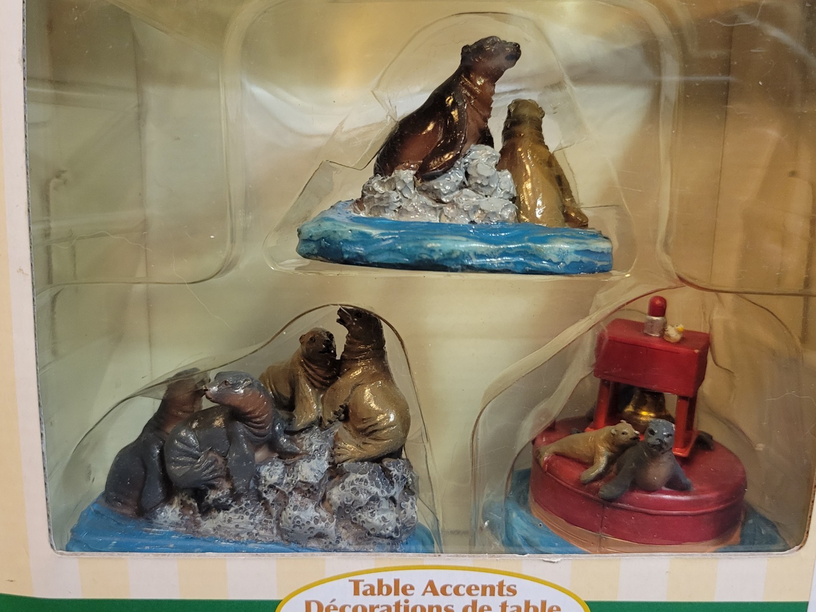 Lemax Christmas Village Town Village Sea Lion Resort 33407 Sea Lions Buoy
