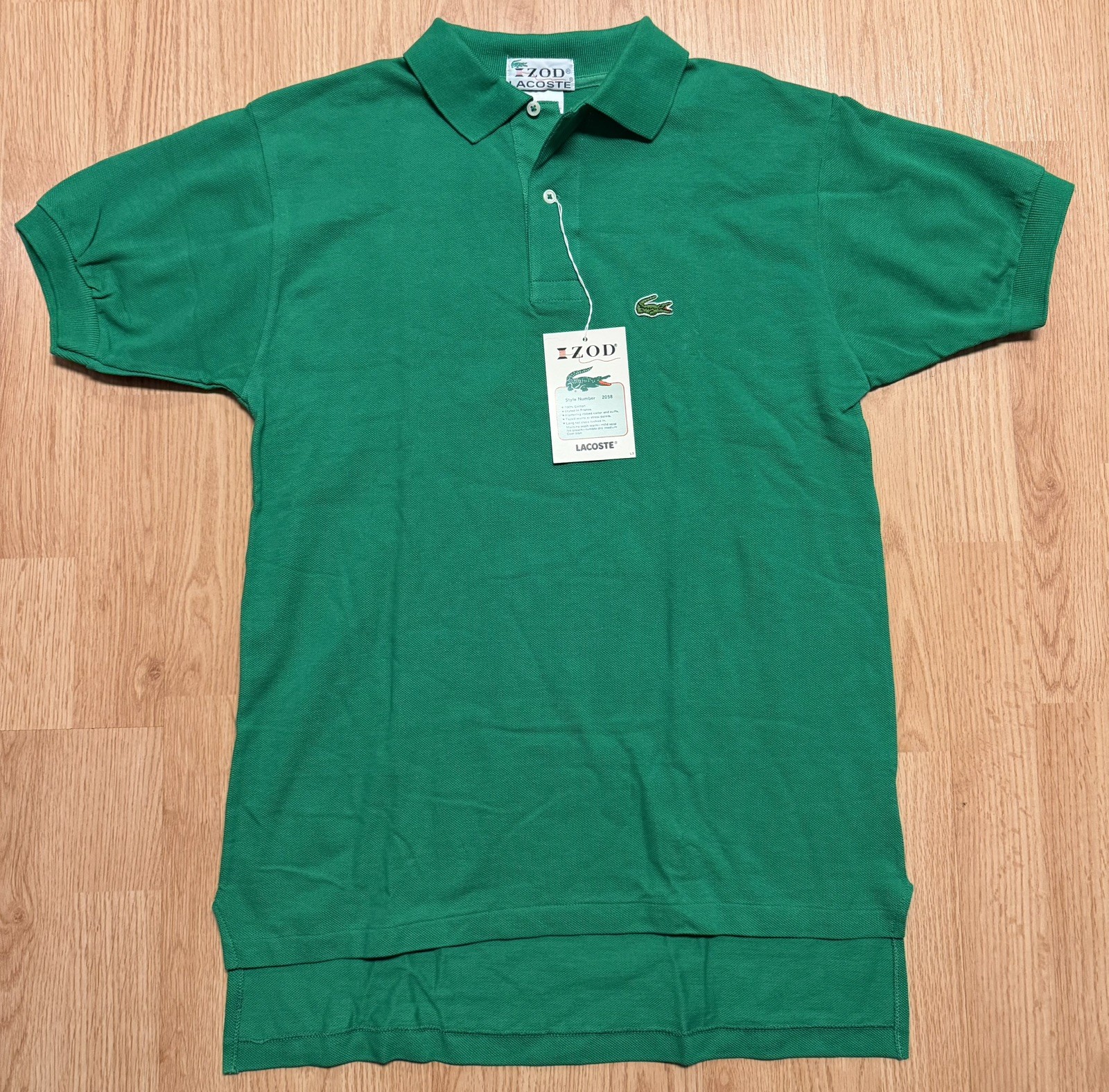 Vintage IZOD Lacoste Polo Shirt Mens M Green Alligator Logo 100% Cotton Vintage IZOD Lacoste Polo Shirt Mens M Green Alligator Logo 100% Cotton