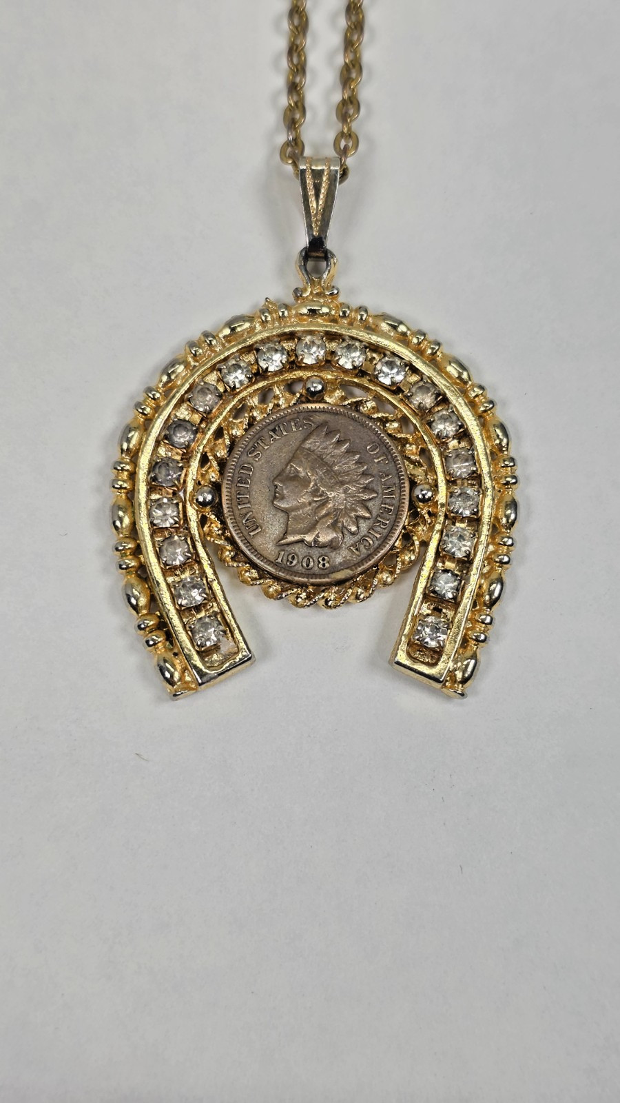Vintage 1908 Indian Head Penny In Horseshoe Pendant With Rhinestones & Chain Vintage 1908 Indian Head Penny In Horseshoe Pendant With Rhinestones & Chain