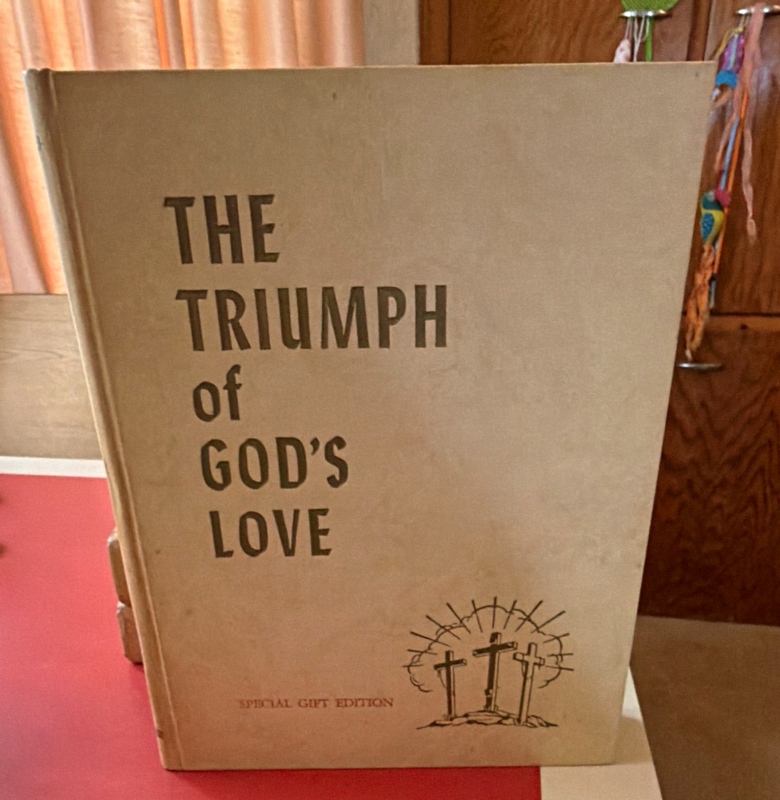 Ellen G. White The Triumph of God's Love Special Gift Edition HC Book Ellen G. White The Triumph of God's Love Special Gift Edition HC Book