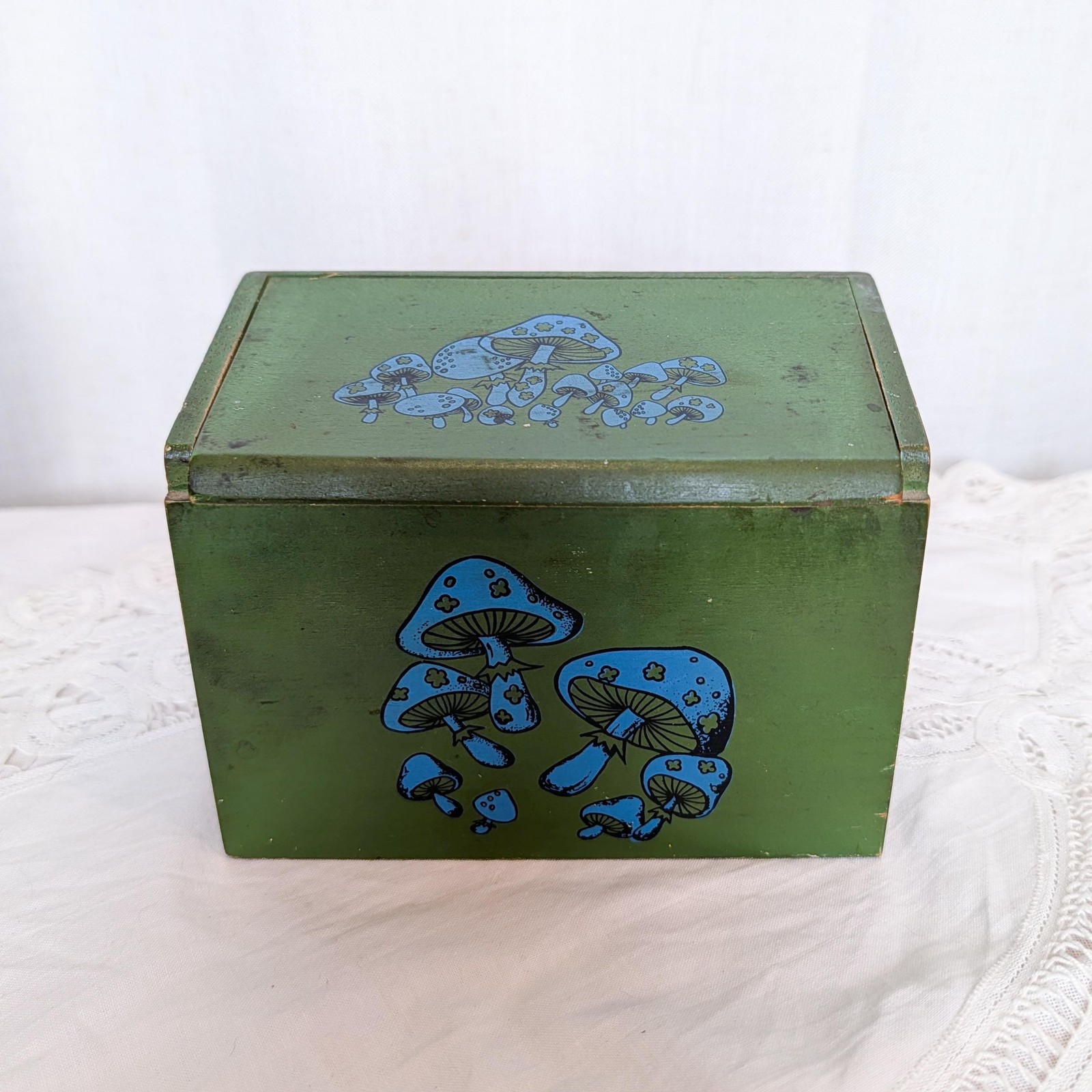 HTF Vintage Mushroom 1970s Recipe Box Counterpoint Green and Blue HTF Vintage Mushroom 1970s Recipe Box Counterpoint Green and Blue