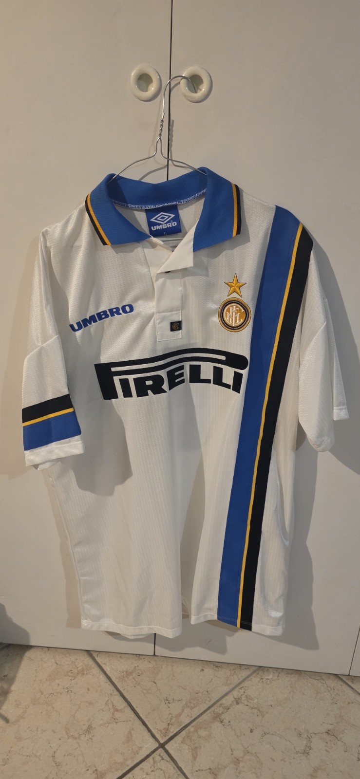 Inter Umbrian Away 1997.1998 Jersey Jersey Jersey Inter Umbrian Away 1997.1998 Jersey Jersey Jersey