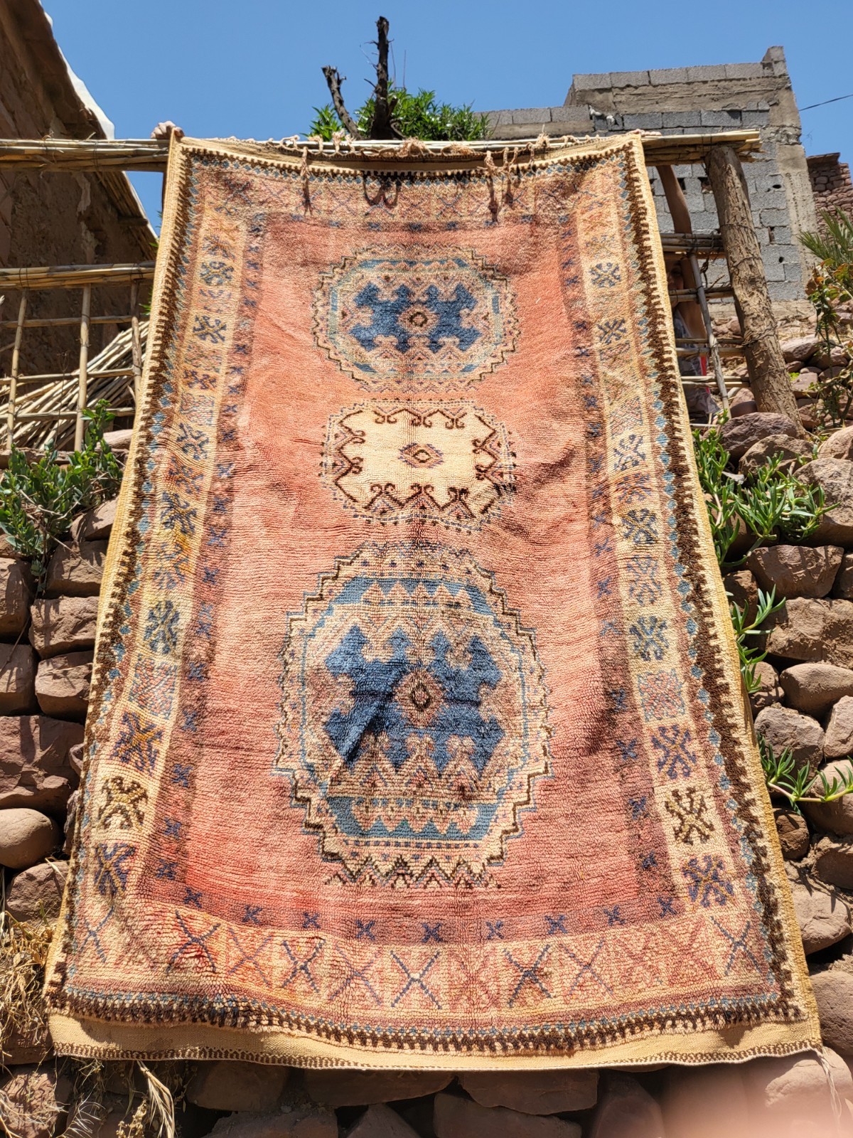Antique Moroccan Berber Atlas Amazigh carpet handwoven rug Geometric Style Antique Moroccan Berber Atlas Amazigh carpet handwoven rug Geometric Style