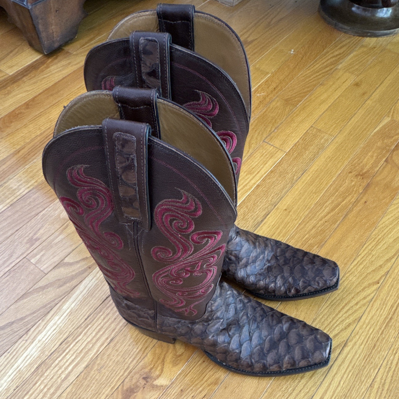 Lucchese Classics Handmade Brown Western Cowboy Boots Red Stitching U.S. size11 Lucchese Classics Handmade Brown Western Cowboy Boots Red Stitching U.S. size11