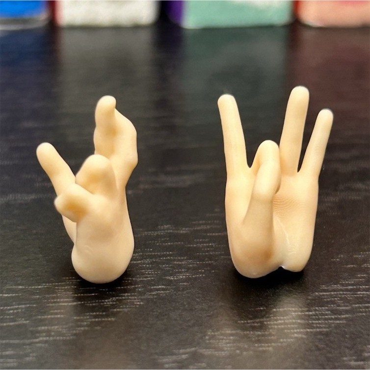 The strongest hand kit The strongest hand kit