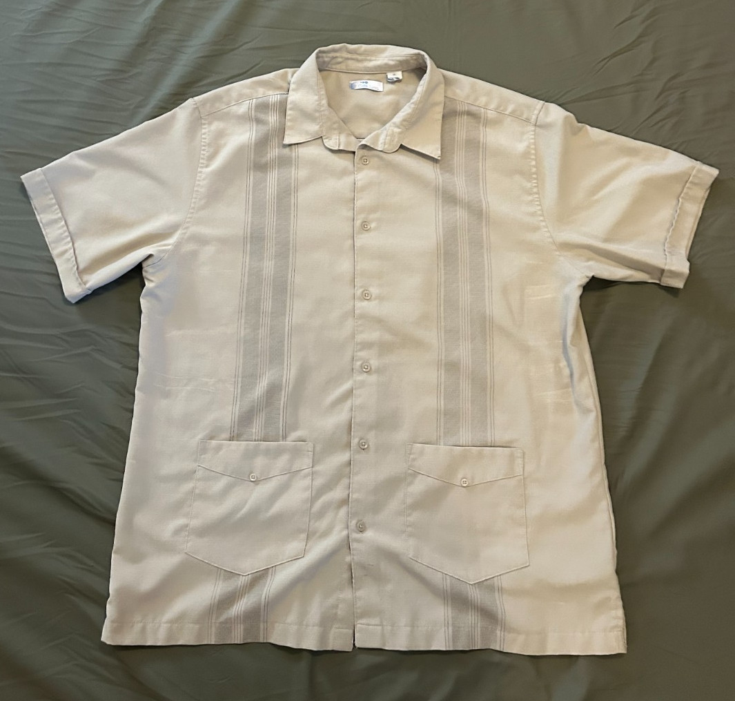 MENS CAFE LUNA MEN\'S CABANNA SHIRT SIZE XL BEIGE BUTTON DOWN 100% POLYESTER MENS CAFE LUNA MEN\'S CABANNA SHIRT SIZE XL BEIGE BUTTON DOWN 100% POLYESTER