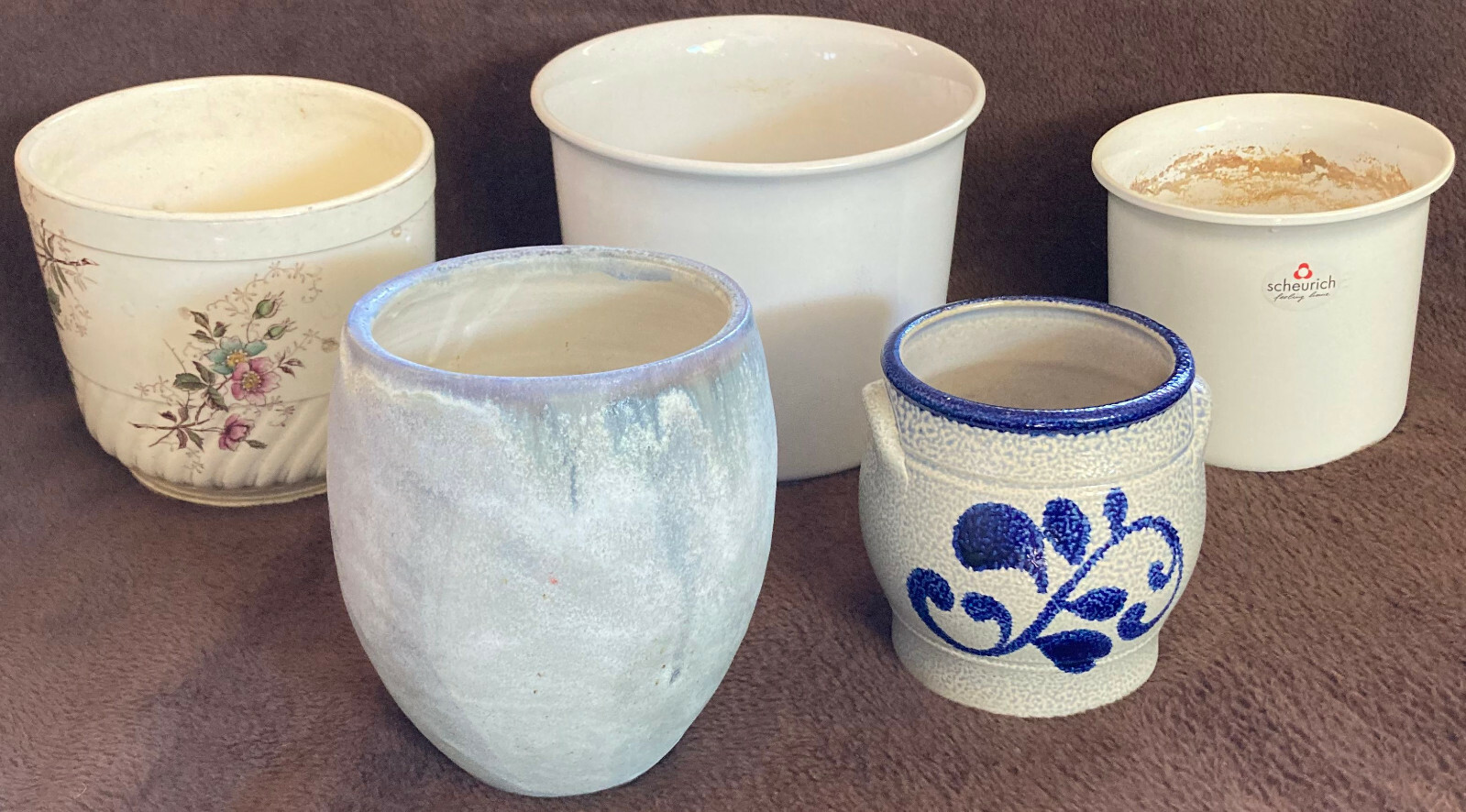 5x Flower Pots 20x16 White 13x15 White 15x16 Flowers 17x12 Gray 12x11 GrayBlue