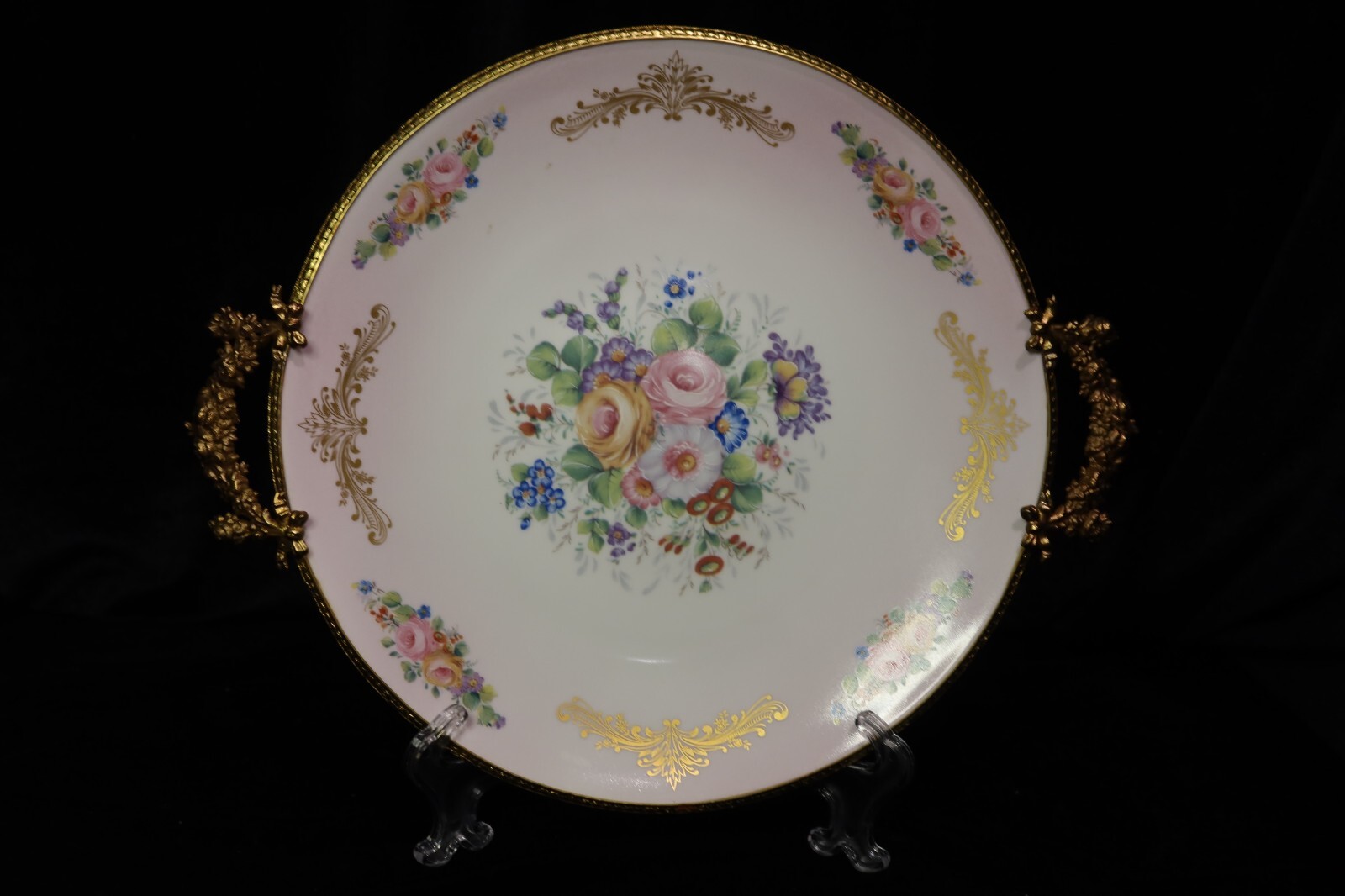 ANTIQUE ENRIC LIMOGES PORCELAINE ART TRAY DECORE DANS LE VIEUX ORNATE METAL TRIM ANTIQUE ENRIC LIMOGES PORCELAINE ART TRAY DECORE DANS LE VIEUX ORNATE METAL TRIM