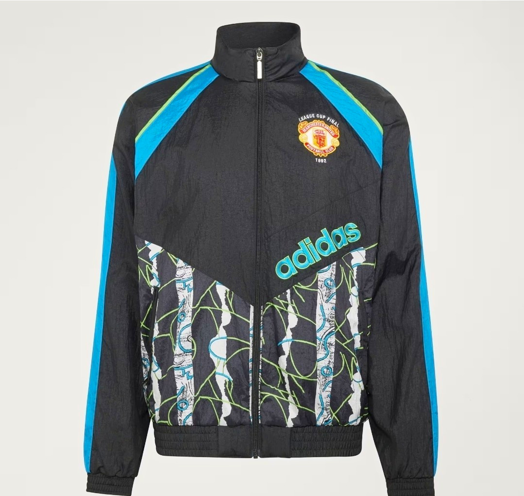 Adidas Manchester United Woven Jacket 90 Adidas Manchester United Woven Jacket 90