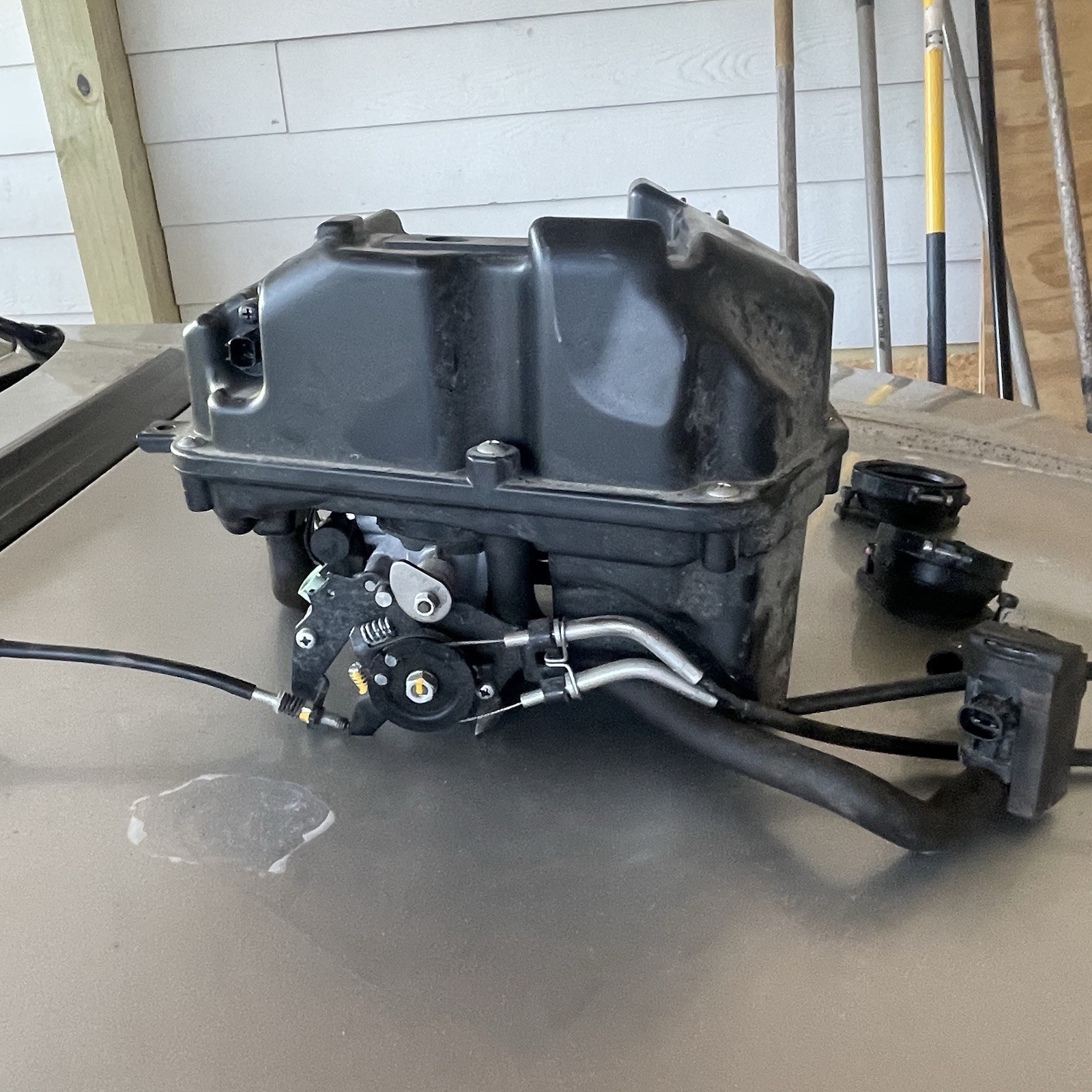 20-25 KAWASAKI NINJA 650 EX650 THROTTLE BODY INTAKE INJECTORS AIR BOX OEM 20-25 KAWASAKI NINJA 650 EX650 THROTTLE BODY INTAKE INJECTORS AIR BOX OEM