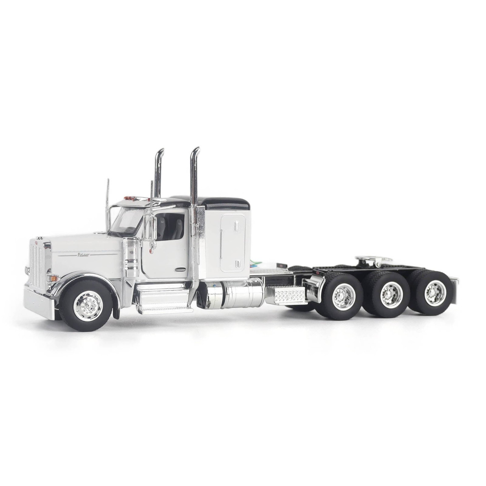 Peterbilt Model 589 Truck Legendary White Diecast Masters 1:50 Scale #71089 New
