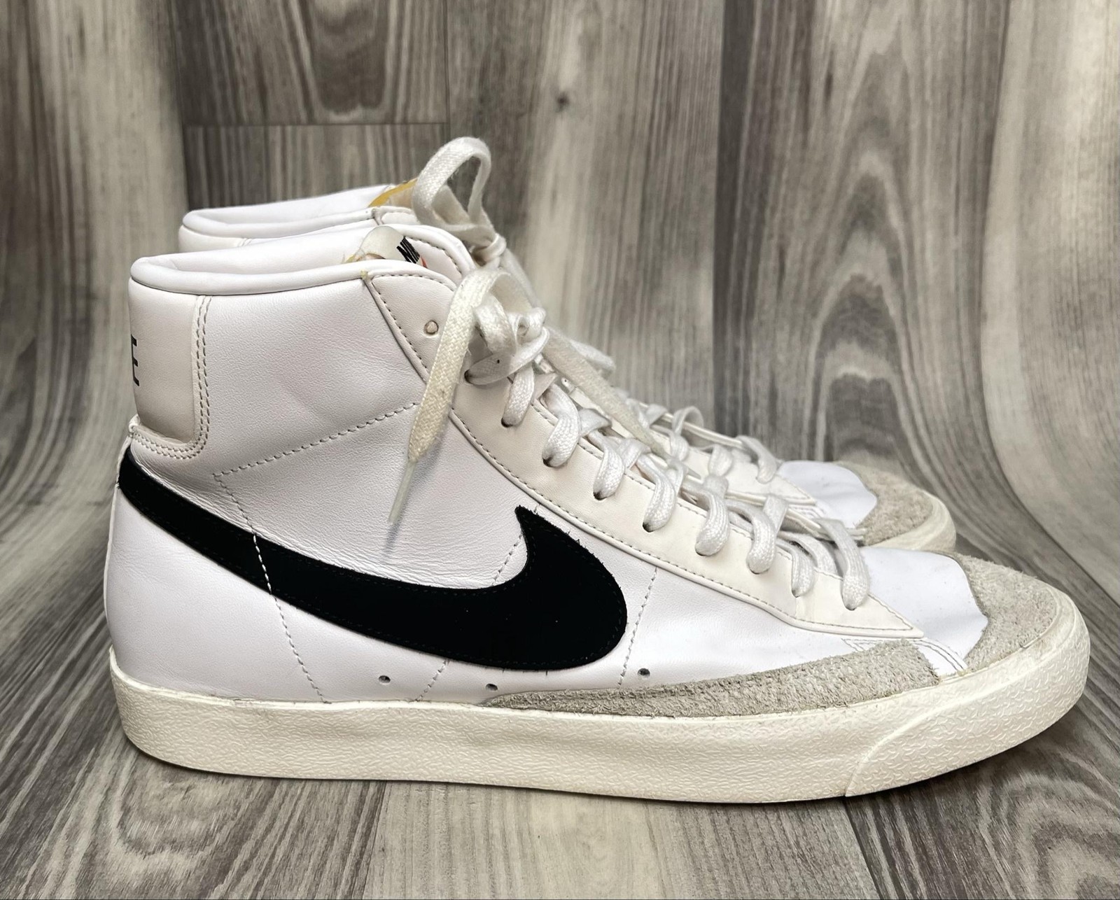 Nike Blazer Mid \'77 Shoes Mens Size 12 White Black Leather Sneakers BQ6806-100