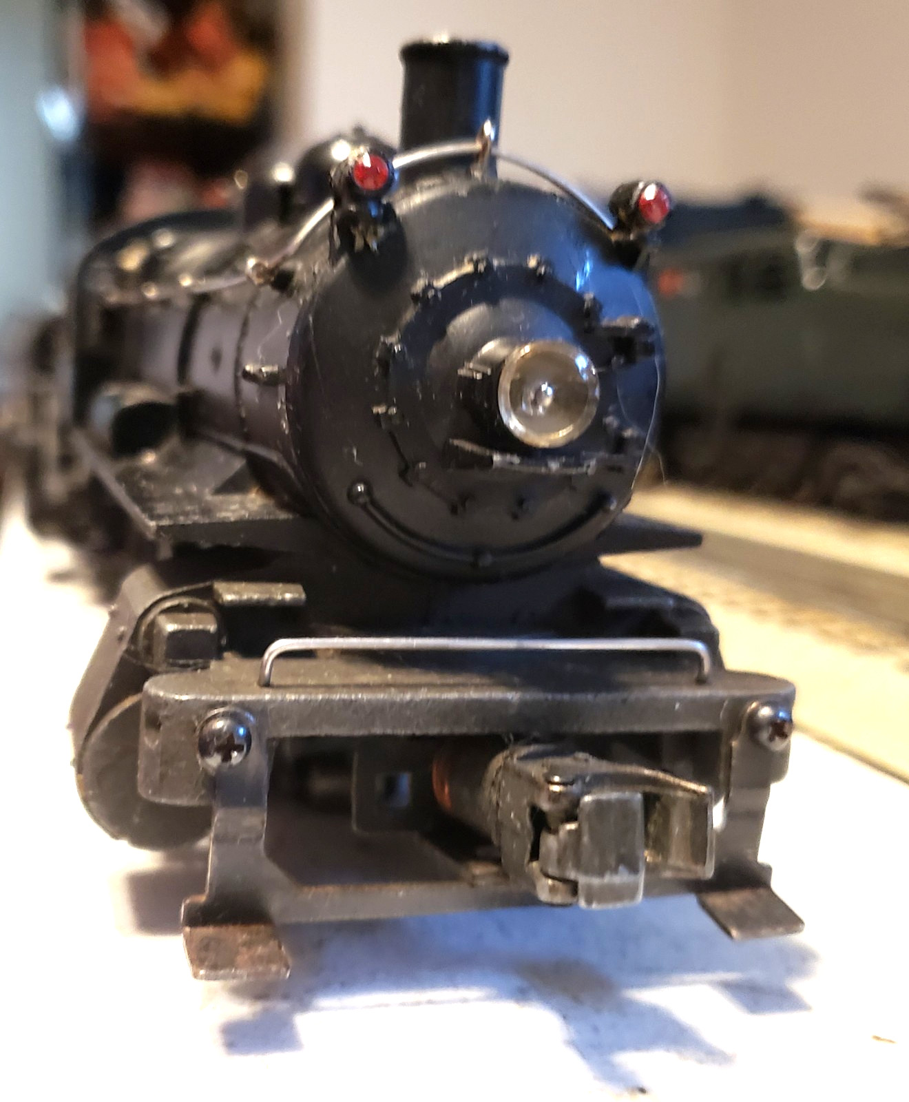 Lionel 1655, 1656, two 1684 Locos for parts or restoration all for one money