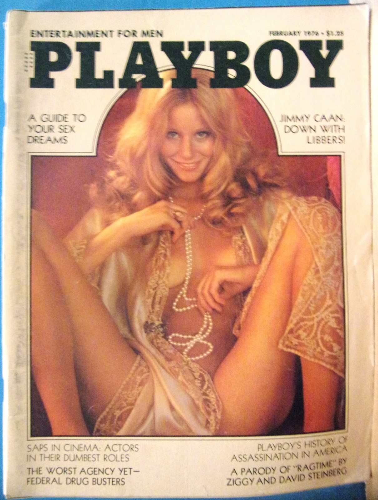 PLAYBOY MAGAZINE VINTAGE FEBRUARY 1976 JAMES CAAN INTERVIEW WITH CENTERFOLD