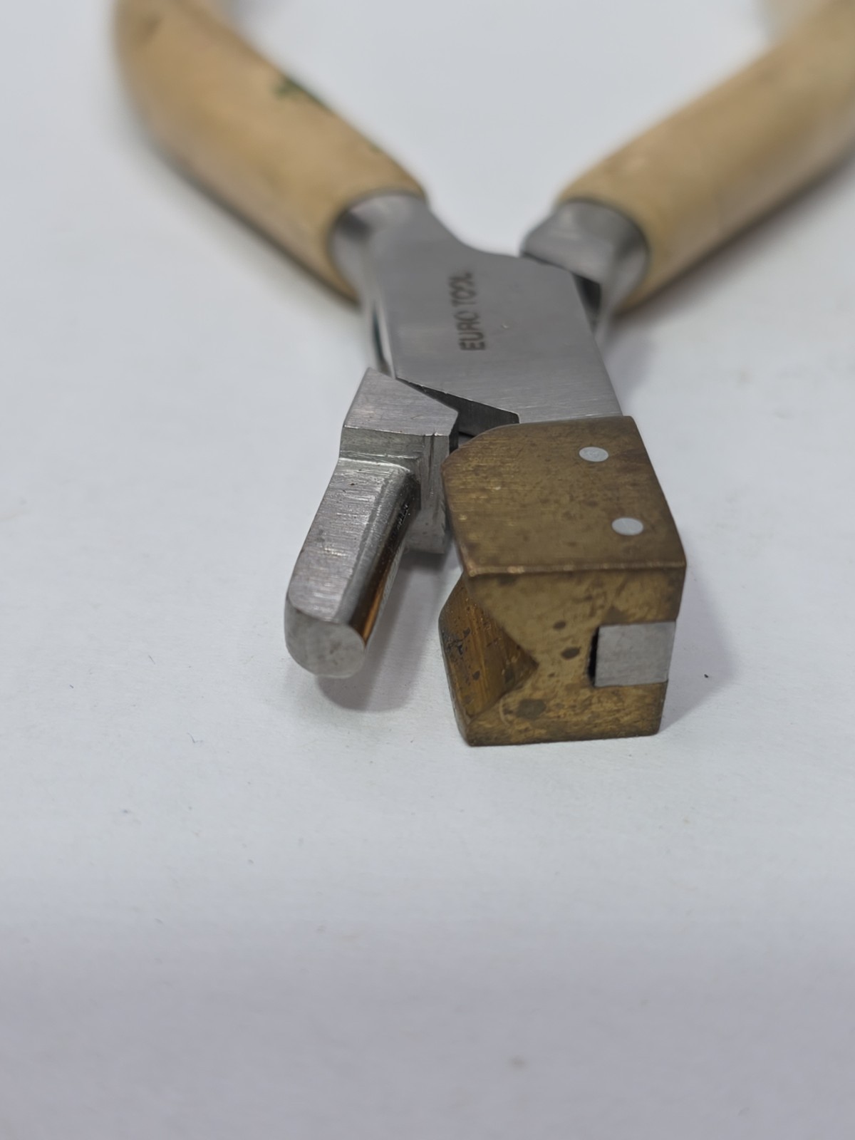 Euro Tool Closing Pliers 5\ Euro Tool Closing Pliers 5\
