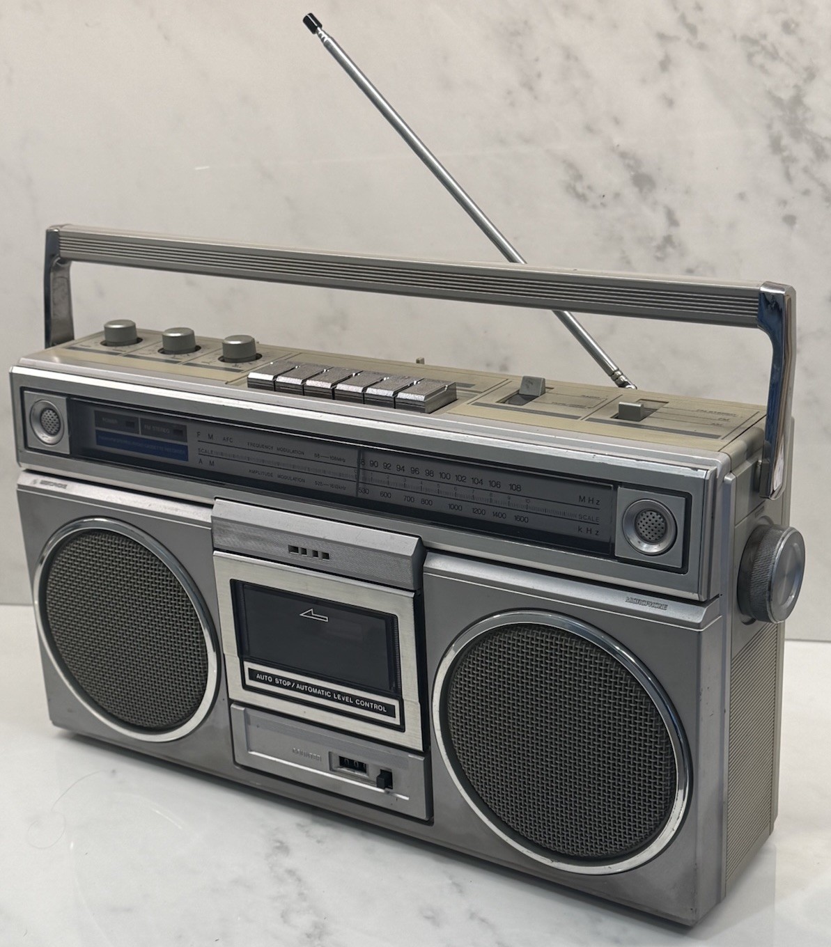 Panasonic RX-5010 Vintage 1980s Boombox AM/FM Radio Works Cassette For Repair