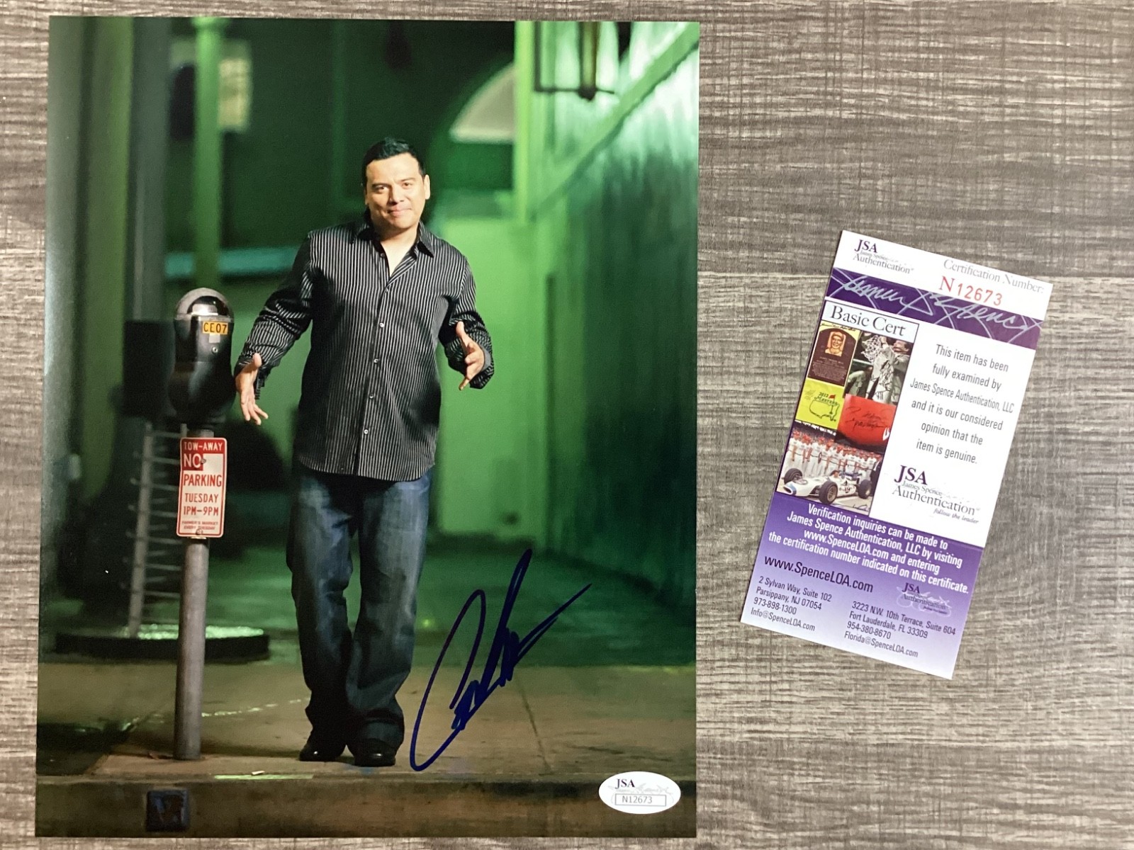 (SSG) Rare CARLOS MANCIA Signed 8X10 Color Photo 