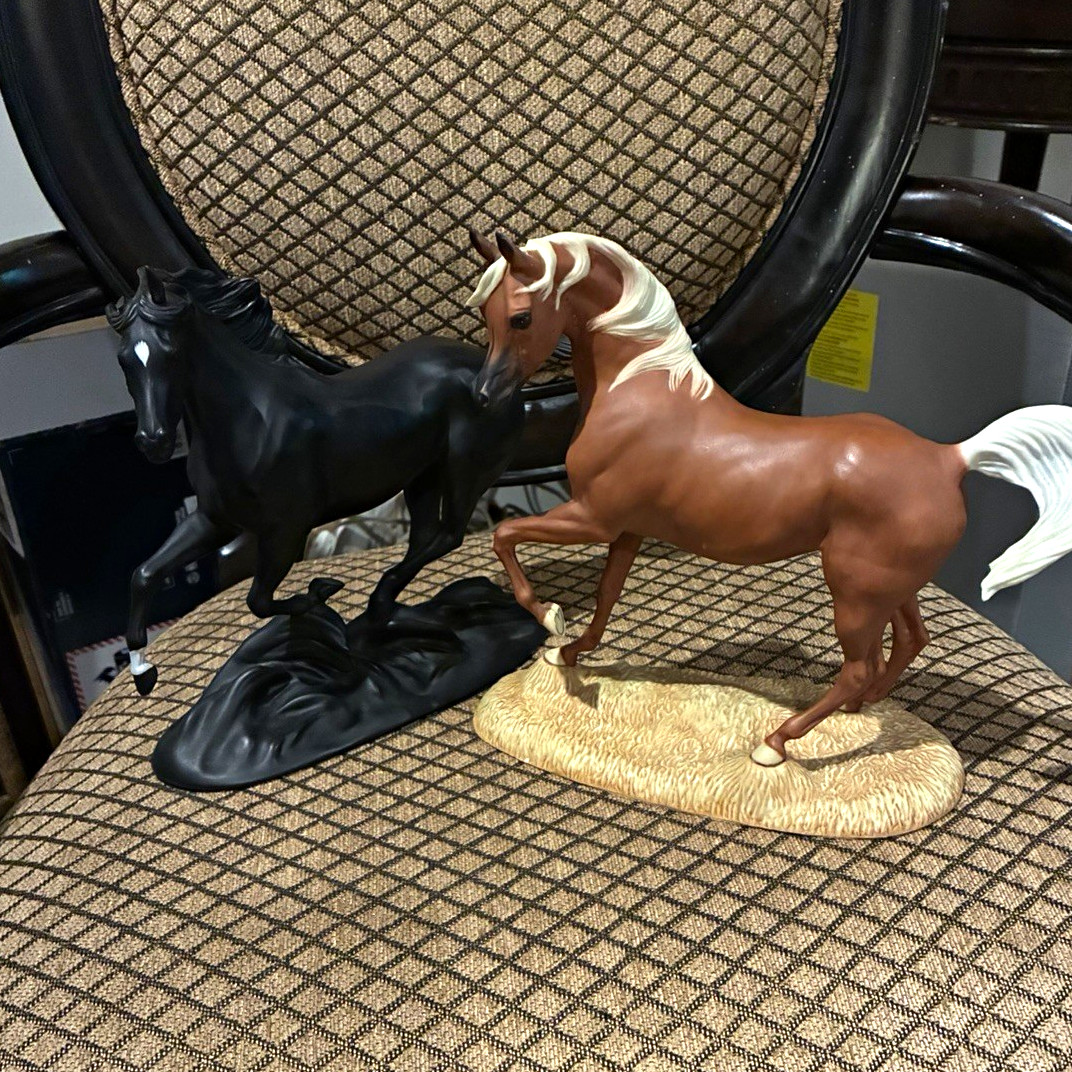 Franklin Mint Porcelain Horse Figurines 2pc Set Black Beauty & My Friend , Franklin Mint Porcelain Horse Figurines 2pc Set Black Beauty & My Friend ,