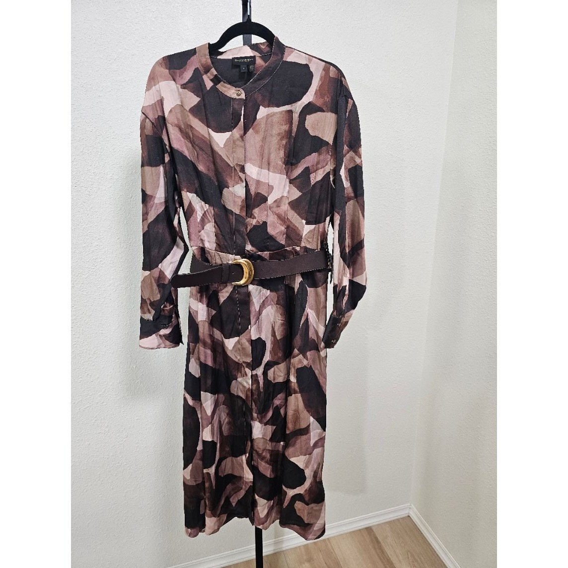 Donna Karan Shades of Brown Midi Length Shirt Dress - NWT - Size 12 (B14) Donna Karan Shades of Brown Midi Length Shirt Dress - NWT - Size 12 (B14)
