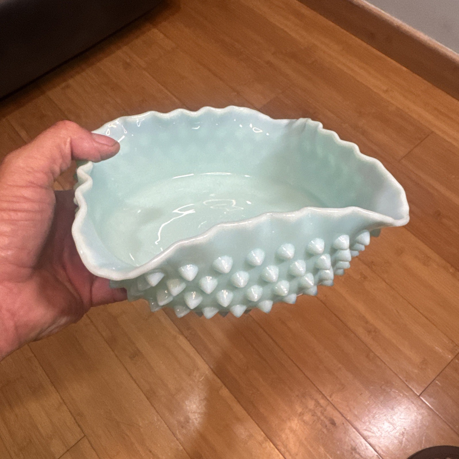 Fenton Large Pastel Green Hobnail Milk Glass Ruffled Berry Bowl RARE HTF 🔥 Fenton Large Pastel Green Hobnail Milk Glass Ruffled Berry Bowl RARE HTF 🔥