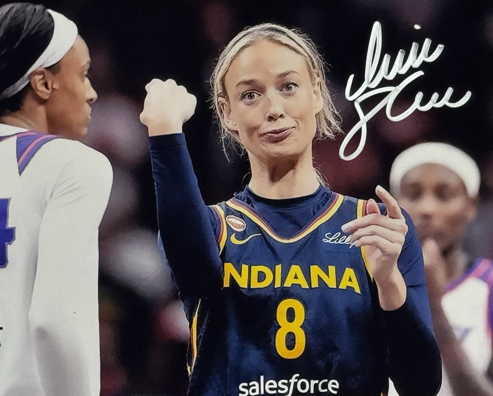 Sophie Cunningham - POINT Autographed Signed 8 x 10 Photo w/COA Sophie Cunningham - POINT Autographed Signed 8 x 10 Photo w/COA