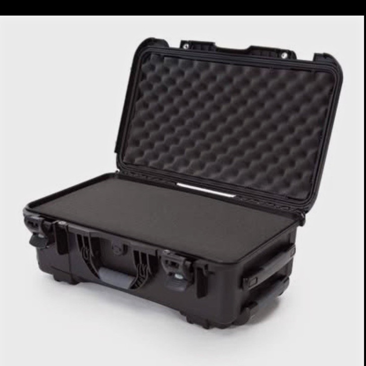 NANUK 935 Hard Camera Case w/ Foam Insert, Black Plastic Protective Carry