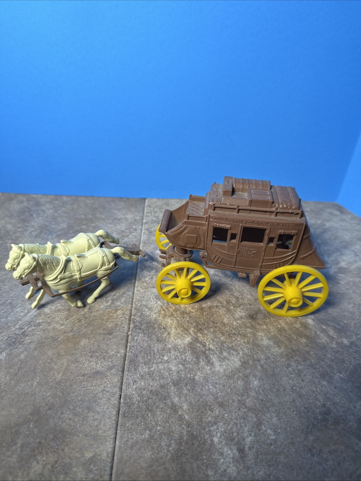 VINTAGE MARX Gunsmoke WELLS FARGO PLAYSET WELLS FARGO STAGECOACH B VINTAGE MARX Gunsmoke WELLS FARGO PLAYSET WELLS FARGO STAGECOACH B