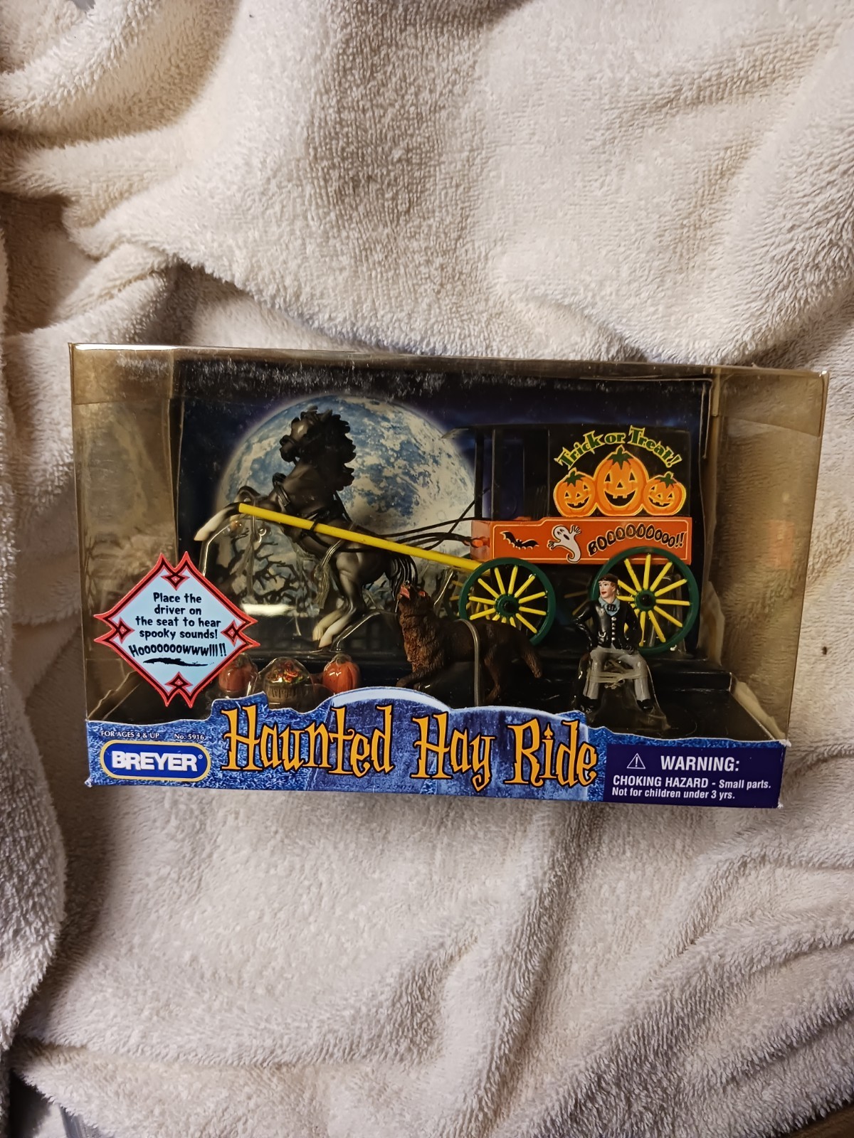 Breyer Haunted Hayride 2005 Halloween NIB #5916